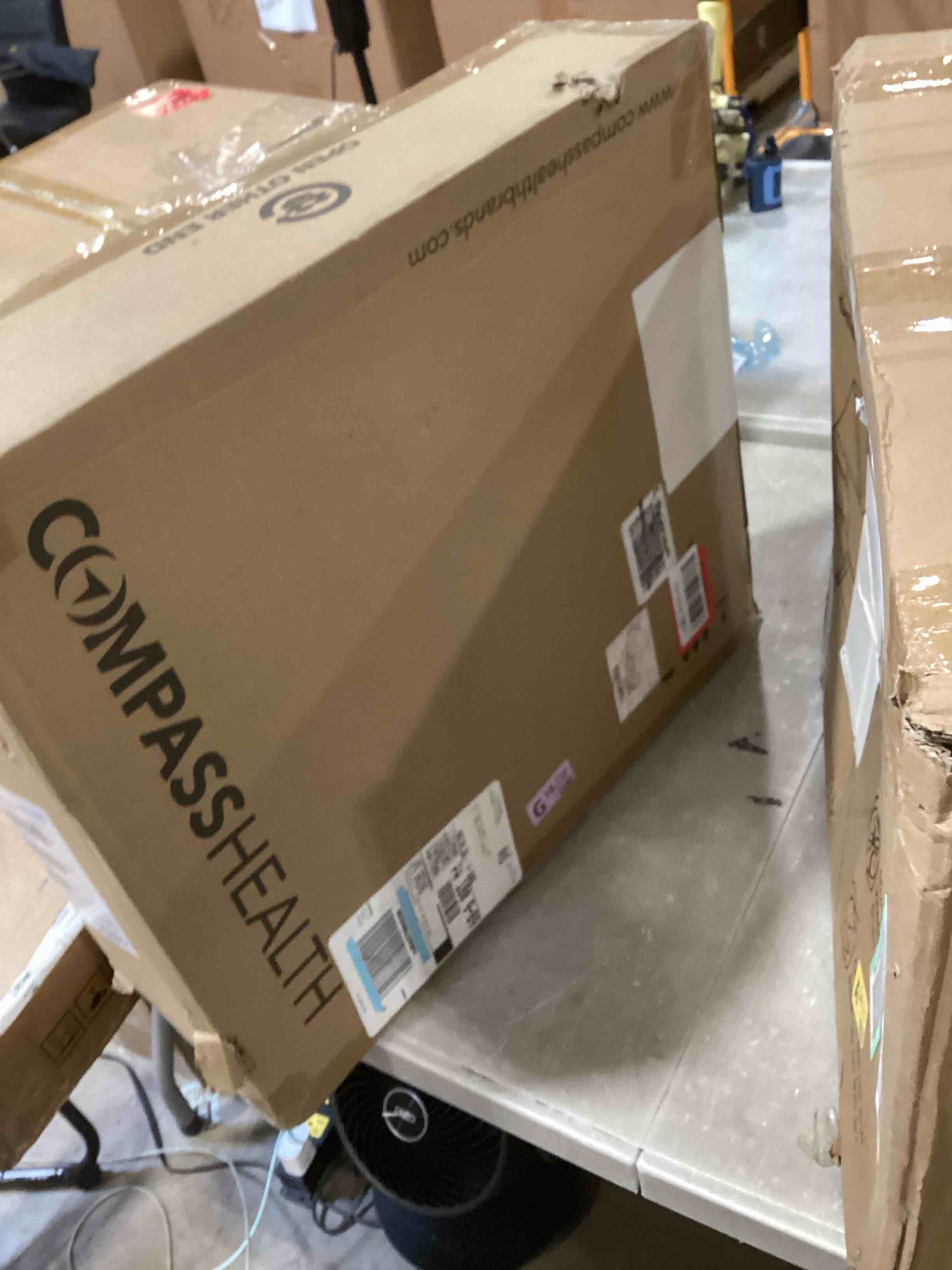 https://s3.amazonaws.com/lotting-images-prod/bidfta/PPE2597520_1754058361018.jpeg
