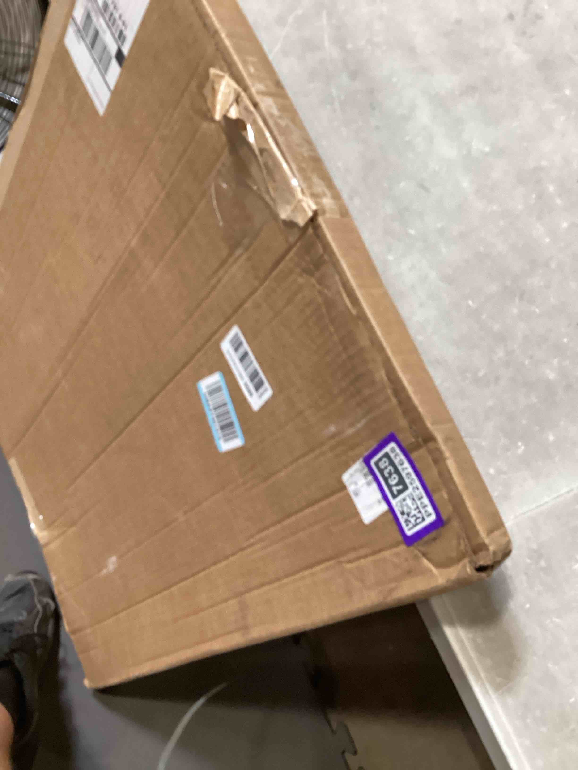 https://s3.amazonaws.com/lotting-images-prod/bidfta/PPE2597638_1754067990401.jpeg