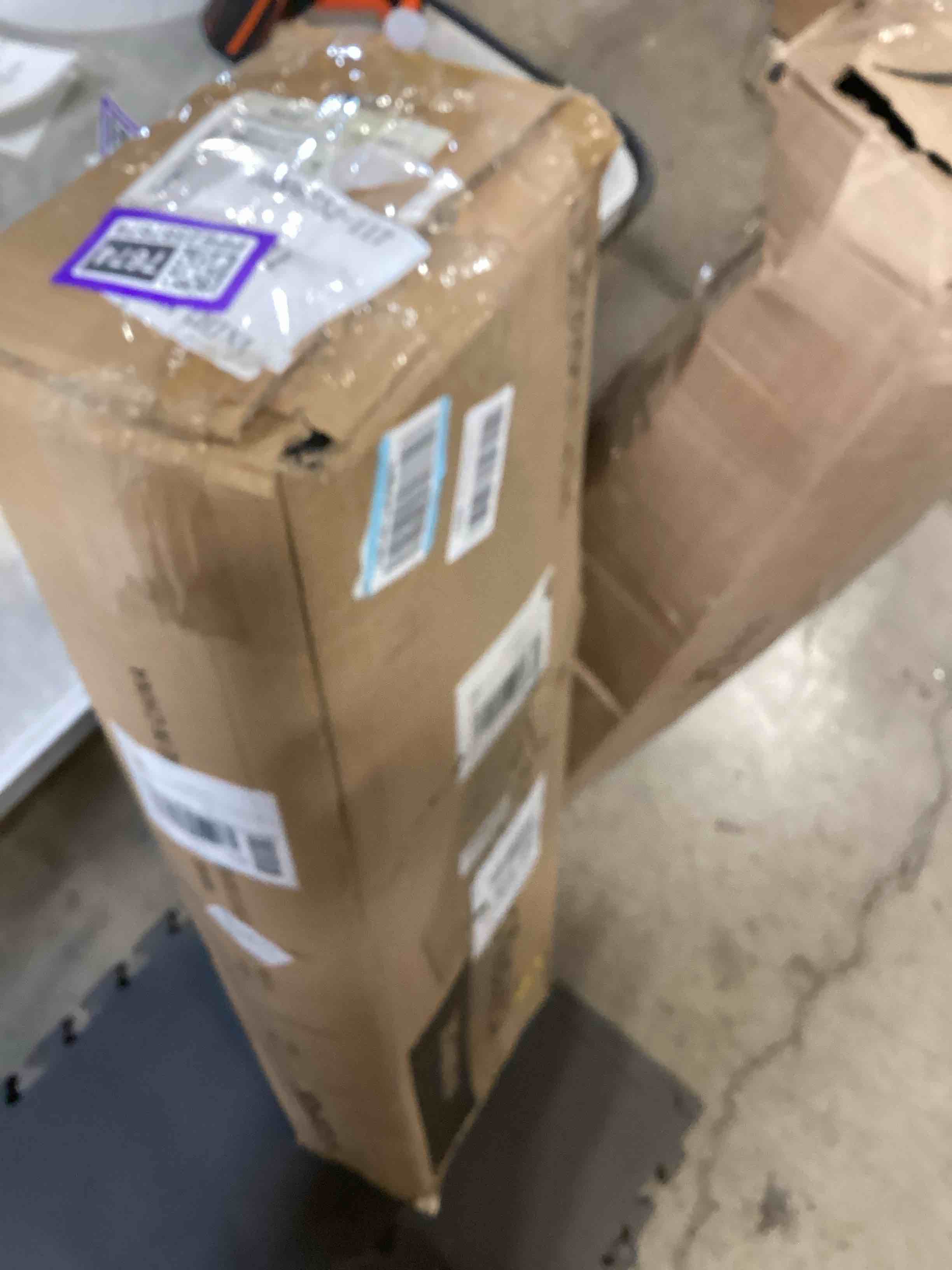 https://s3.amazonaws.com/lotting-images-prod/bidfta/PPE2597674_1754072838753.jpeg