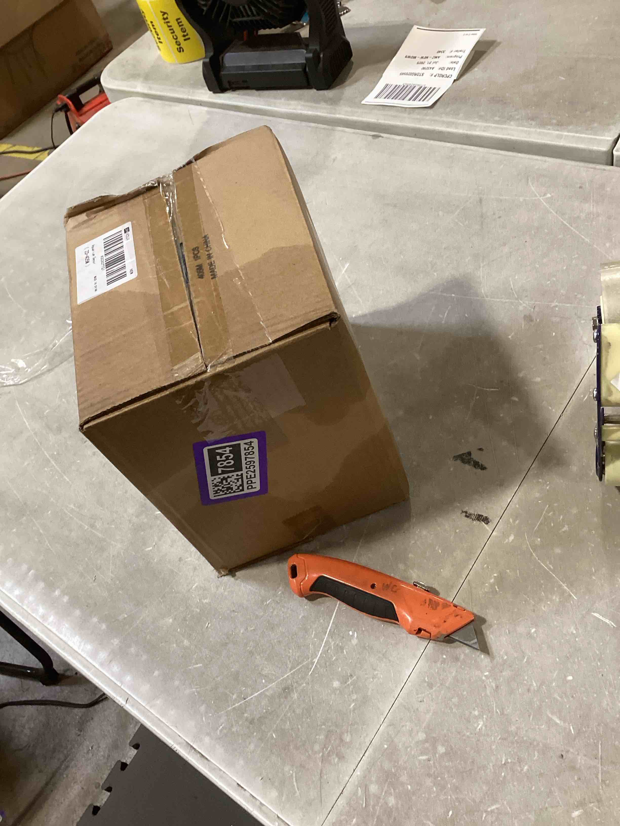 https://s3.amazonaws.com/lotting-images-prod/bidfta/PPE2597854_1754321468724.jpeg