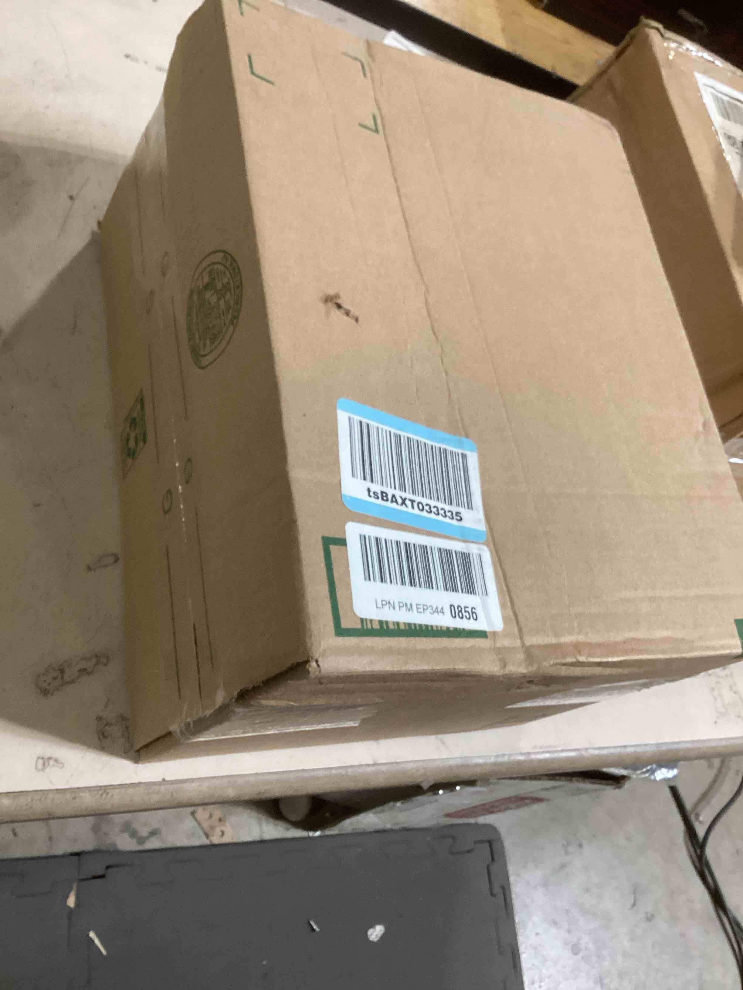 https://s3.amazonaws.com/lotting-images-prod/bidfta/PPE2598988_1756920459624.jpeg