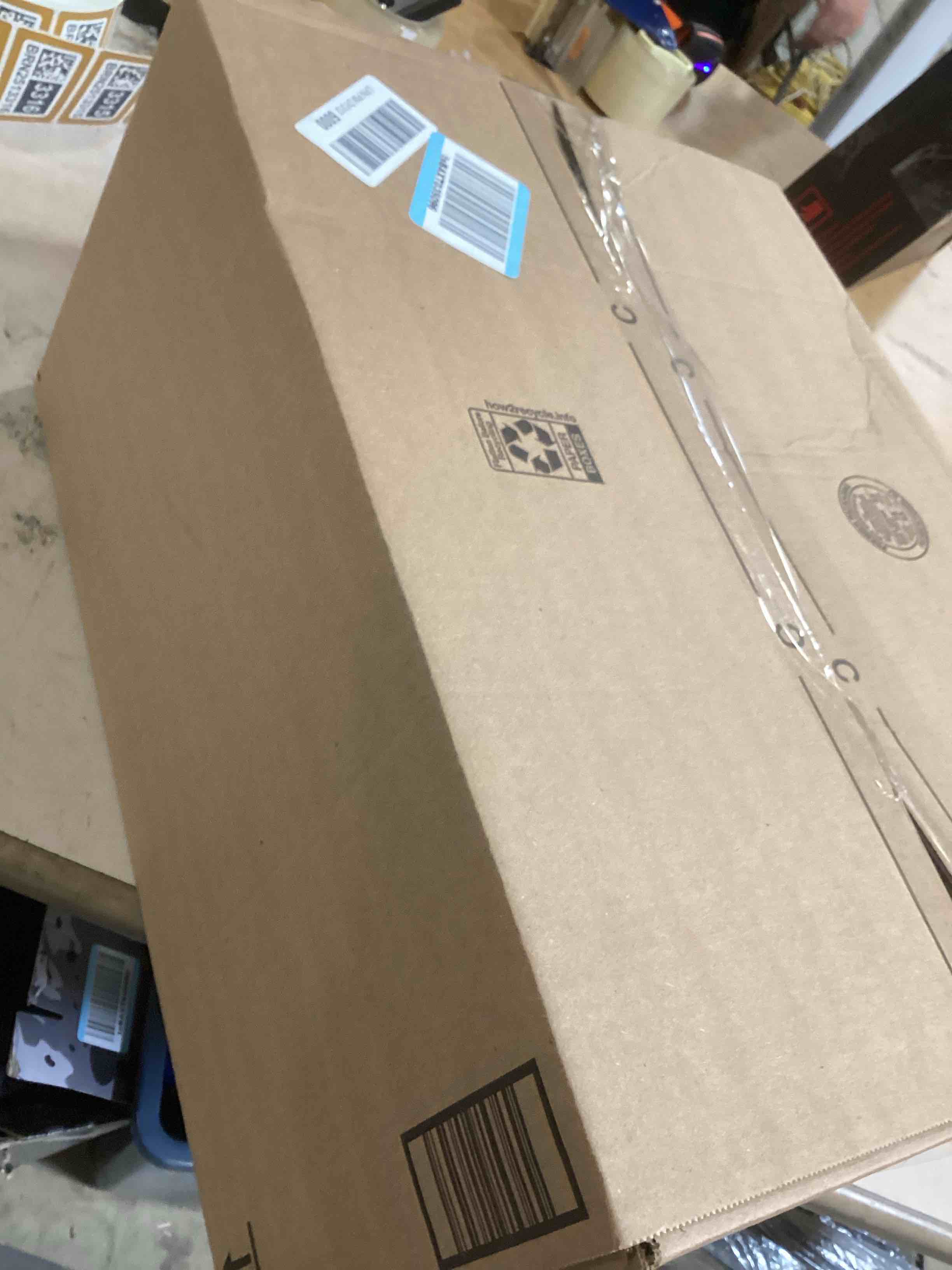 https://s3.amazonaws.com/lotting-images-prod/bidfta/PPE2598991_1756920746030.jpeg
