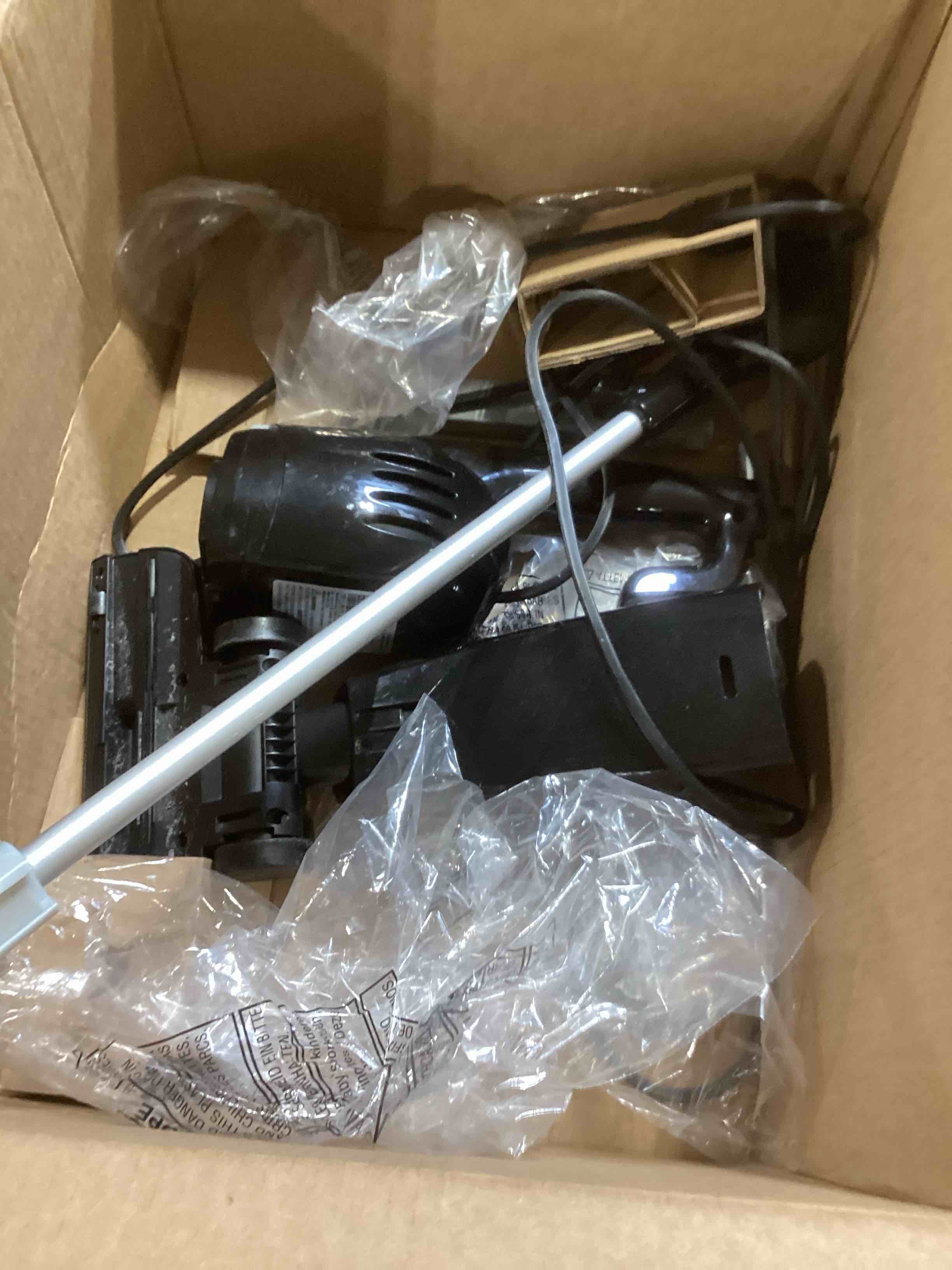 https://s3.amazonaws.com/lotting-images-prod/bidfta/PPE2598992_1756920837236.jpeg