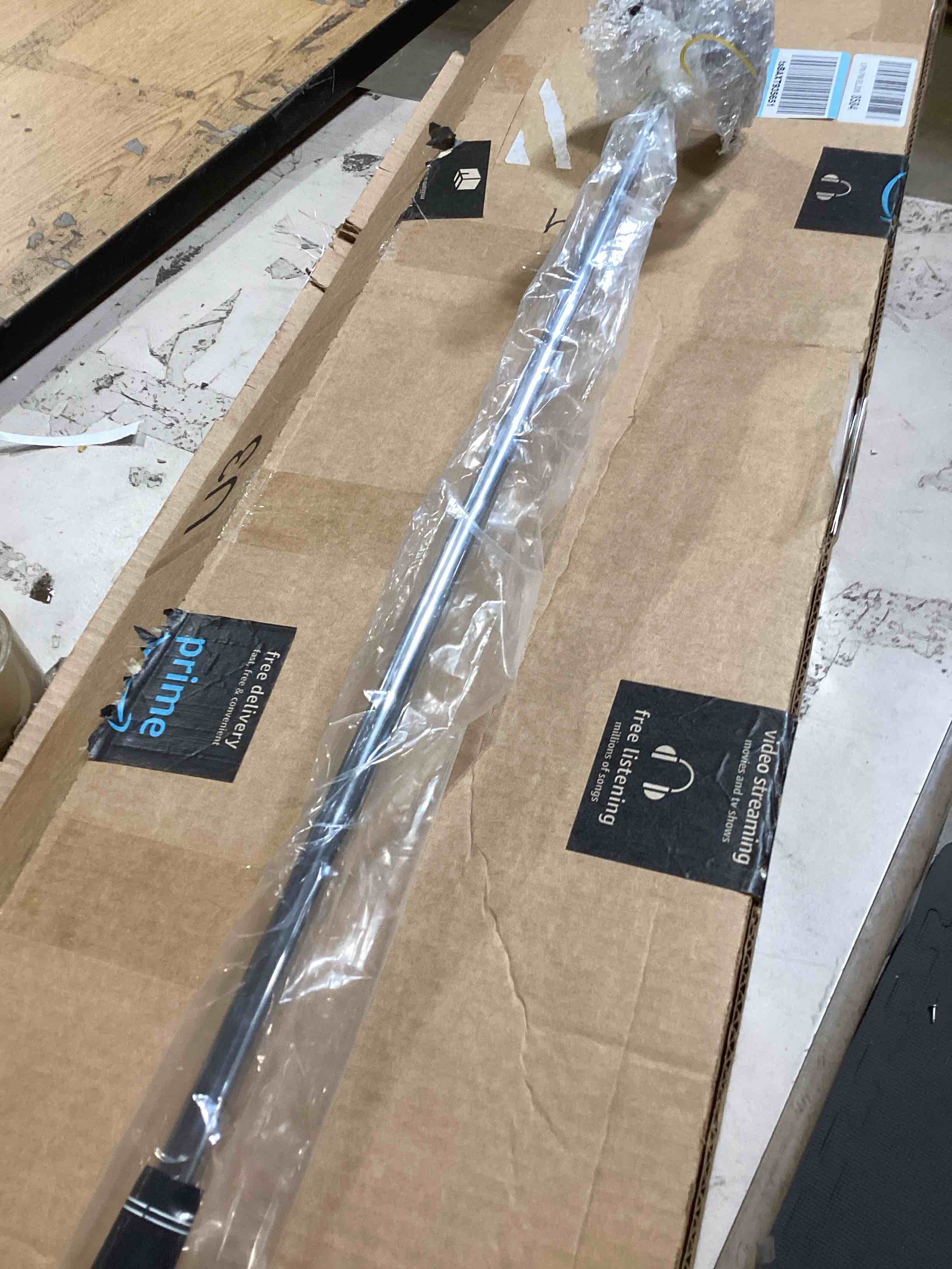 https://s3.amazonaws.com/lotting-images-prod/bidfta/PPE2598999_1756927315701.jpeg