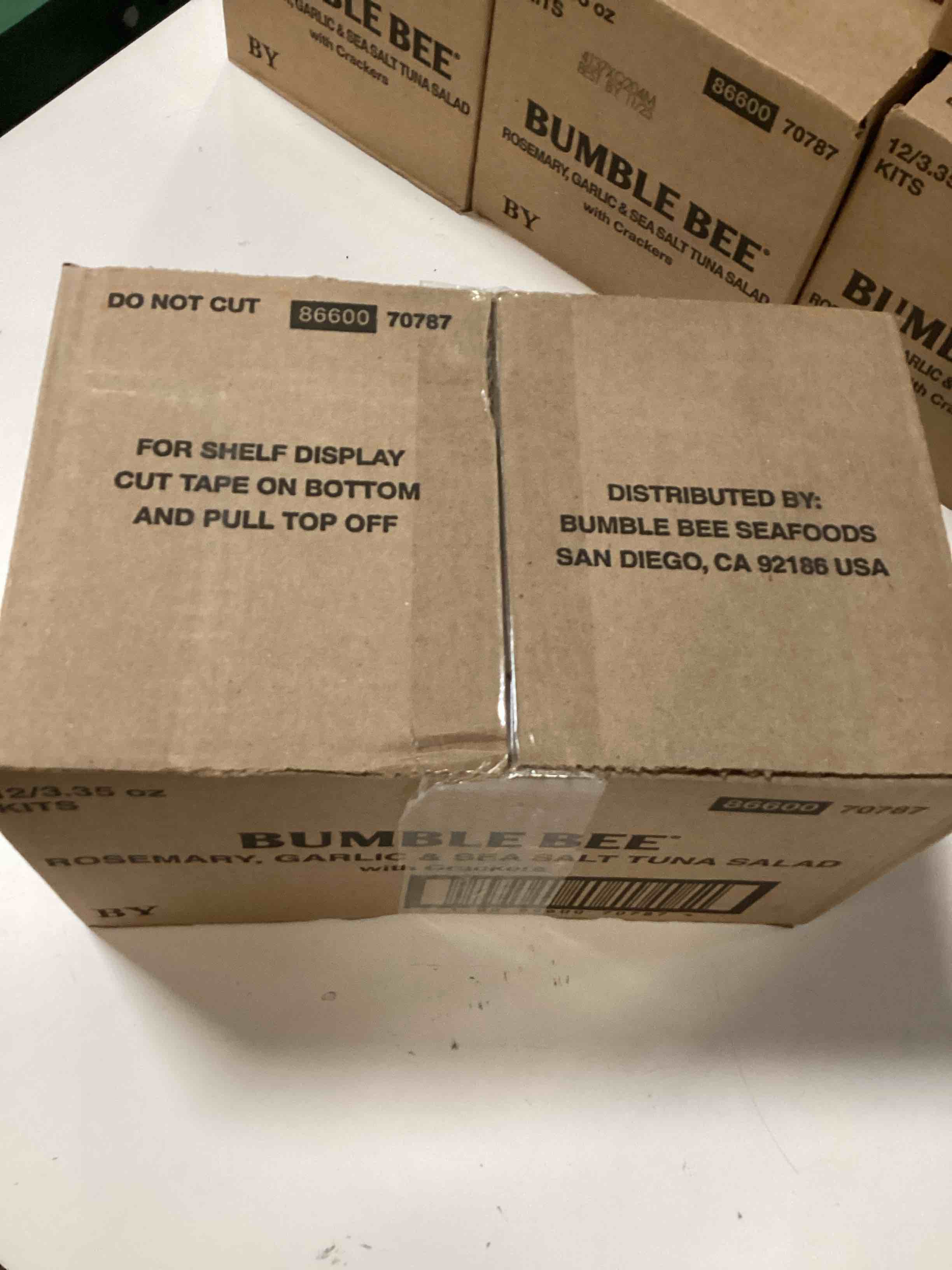 https://s3.amazonaws.com/lotting-images-prod/bidfta/PPE2611126_1761045602626.jpeg