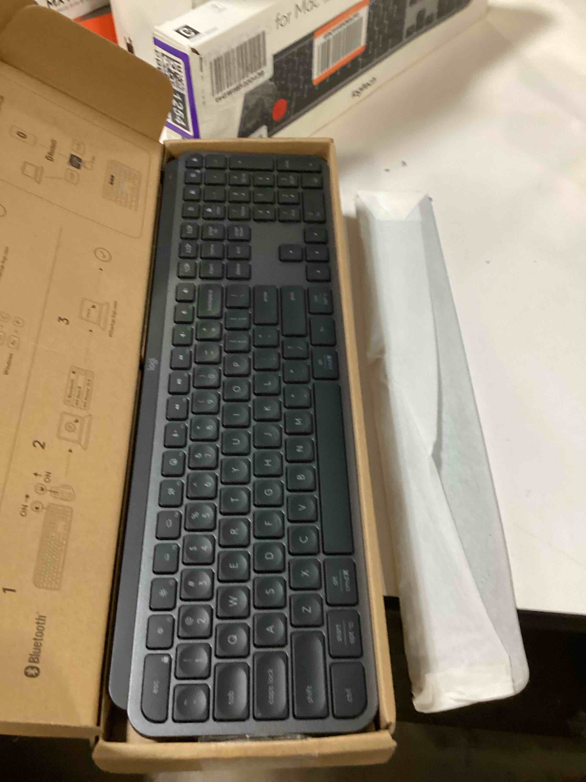 https://s3.amazonaws.com/lotting-images-prod/bidfta/PPE2611255_1761070799102.jpeg