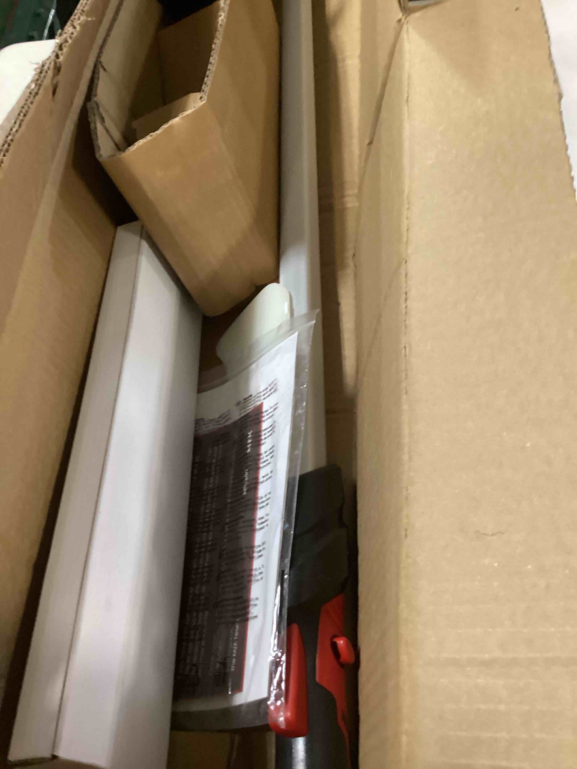 https://s3.amazonaws.com/lotting-images-prod/bidfta/PPE2627101_1759417302568.jpeg