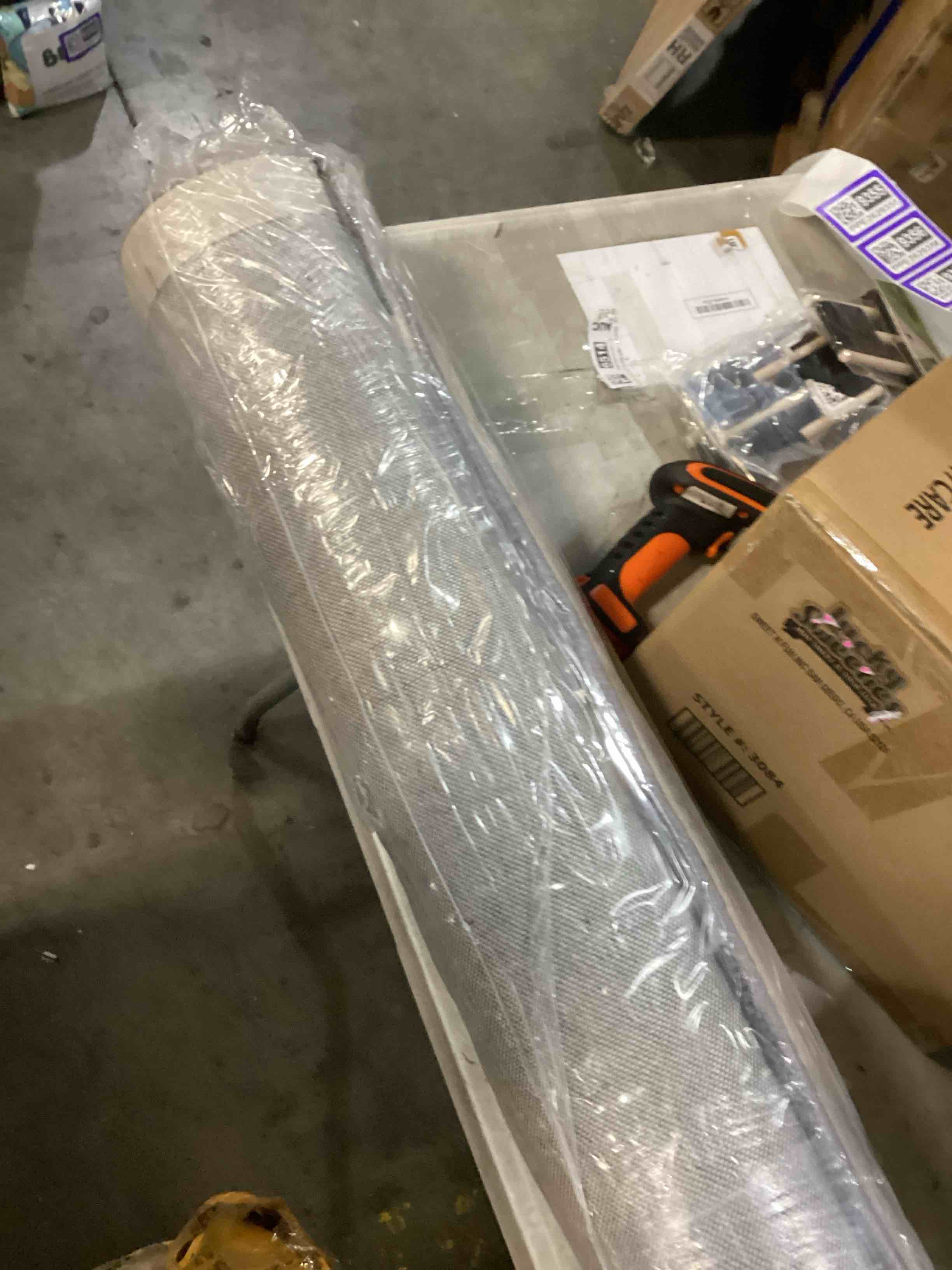 https://s3.amazonaws.com/lotting-images-prod/bidfta/PPE2629355_1758287743488.jpeg