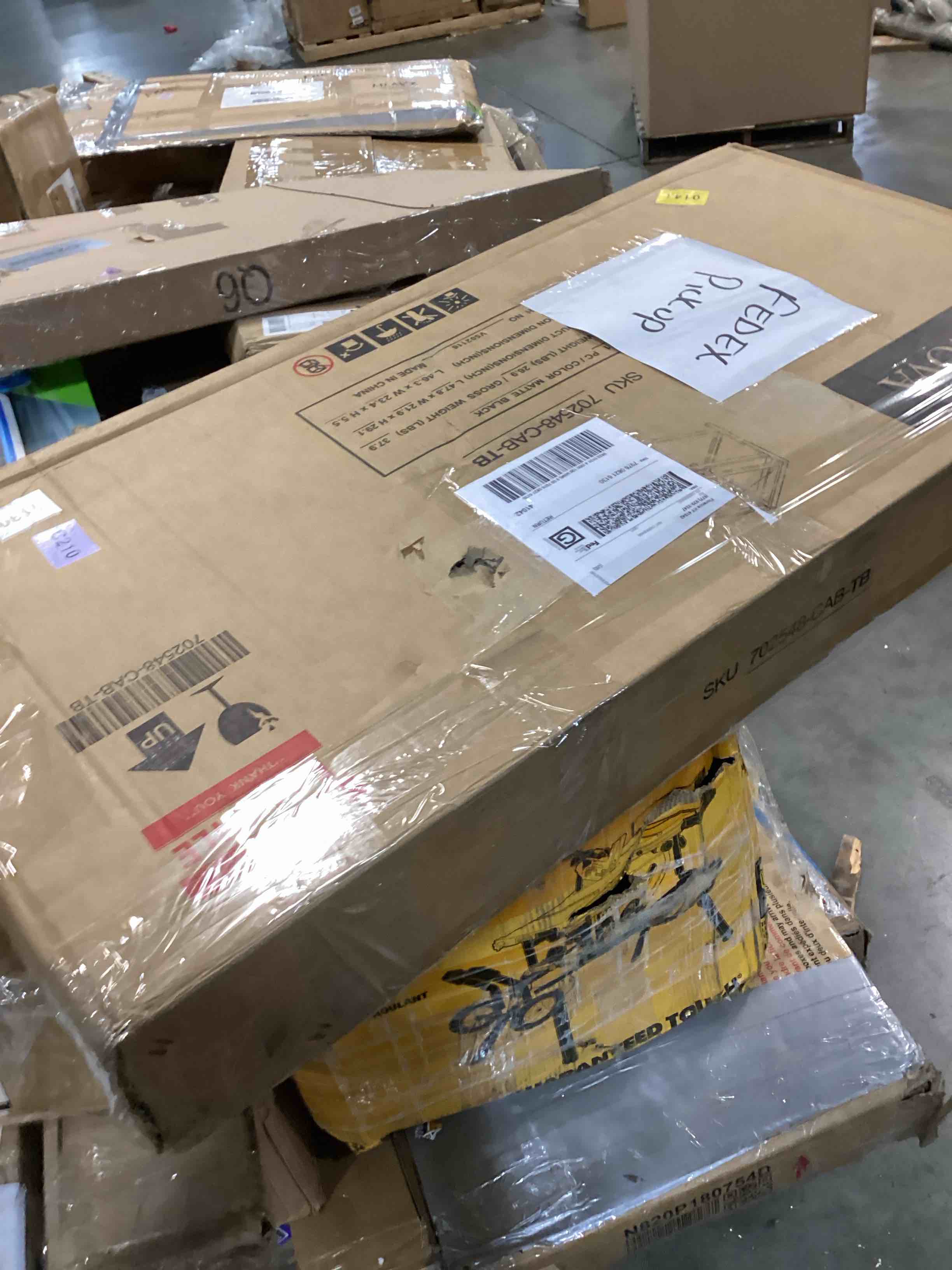 https://s3.amazonaws.com/lotting-images-prod/bidfta/PPE2629421_1758306750234.jpeg