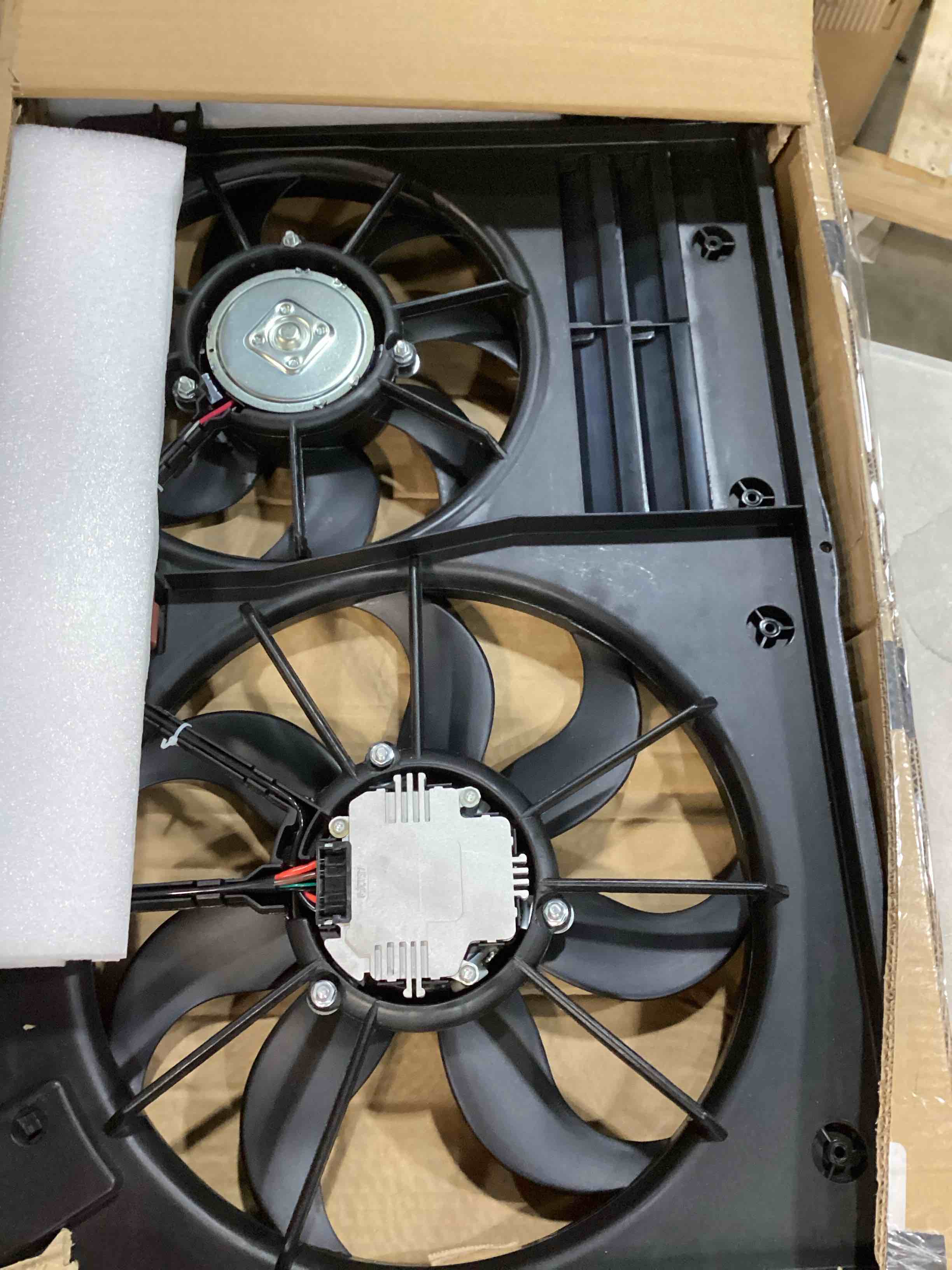 https://s3.amazonaws.com/lotting-images-prod/bidfta/PPE2630400_1760108284033.jpeg