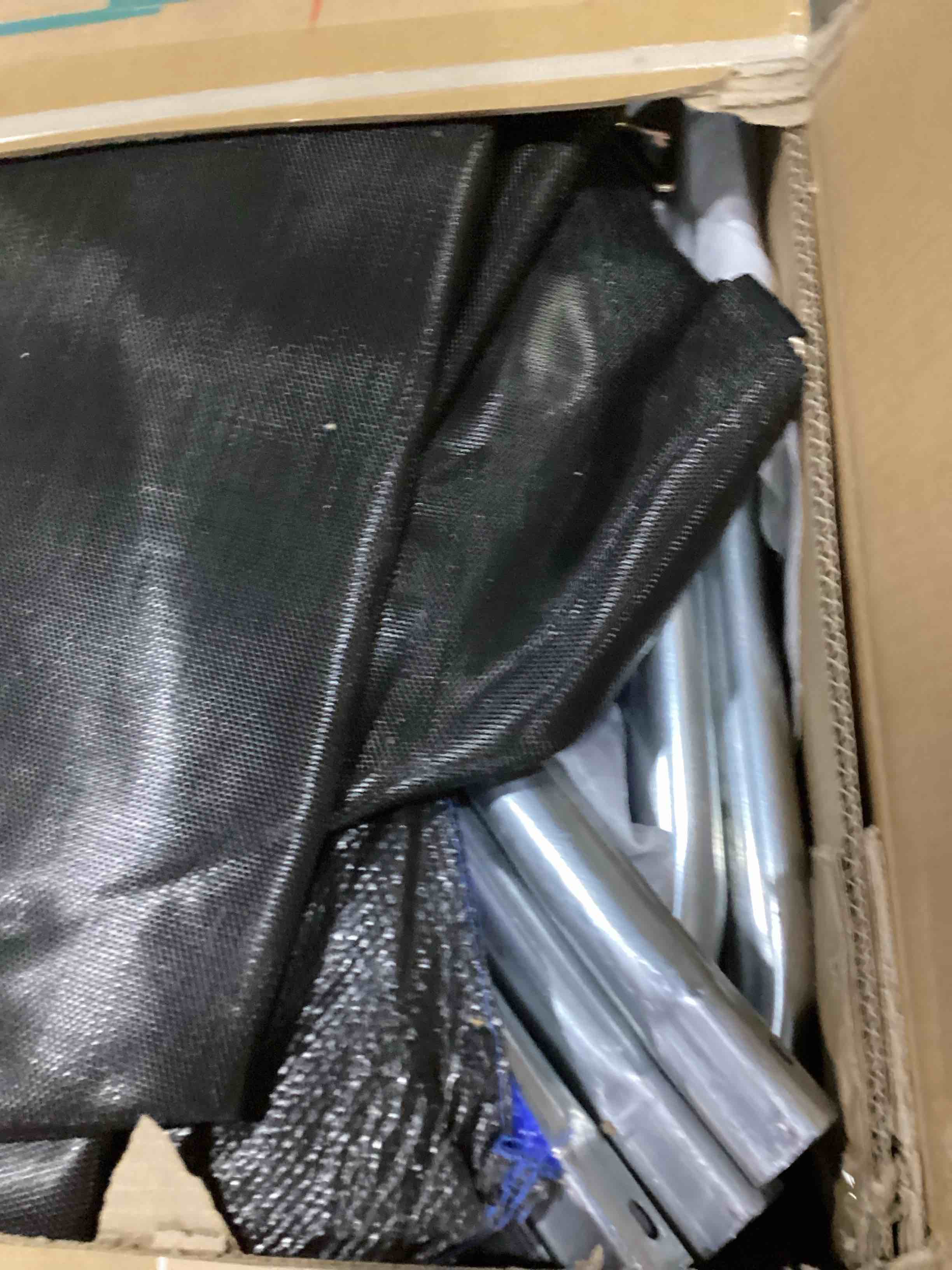 https://s3.amazonaws.com/lotting-images-prod/bidfta/PPE2630401_1760108818904.jpeg