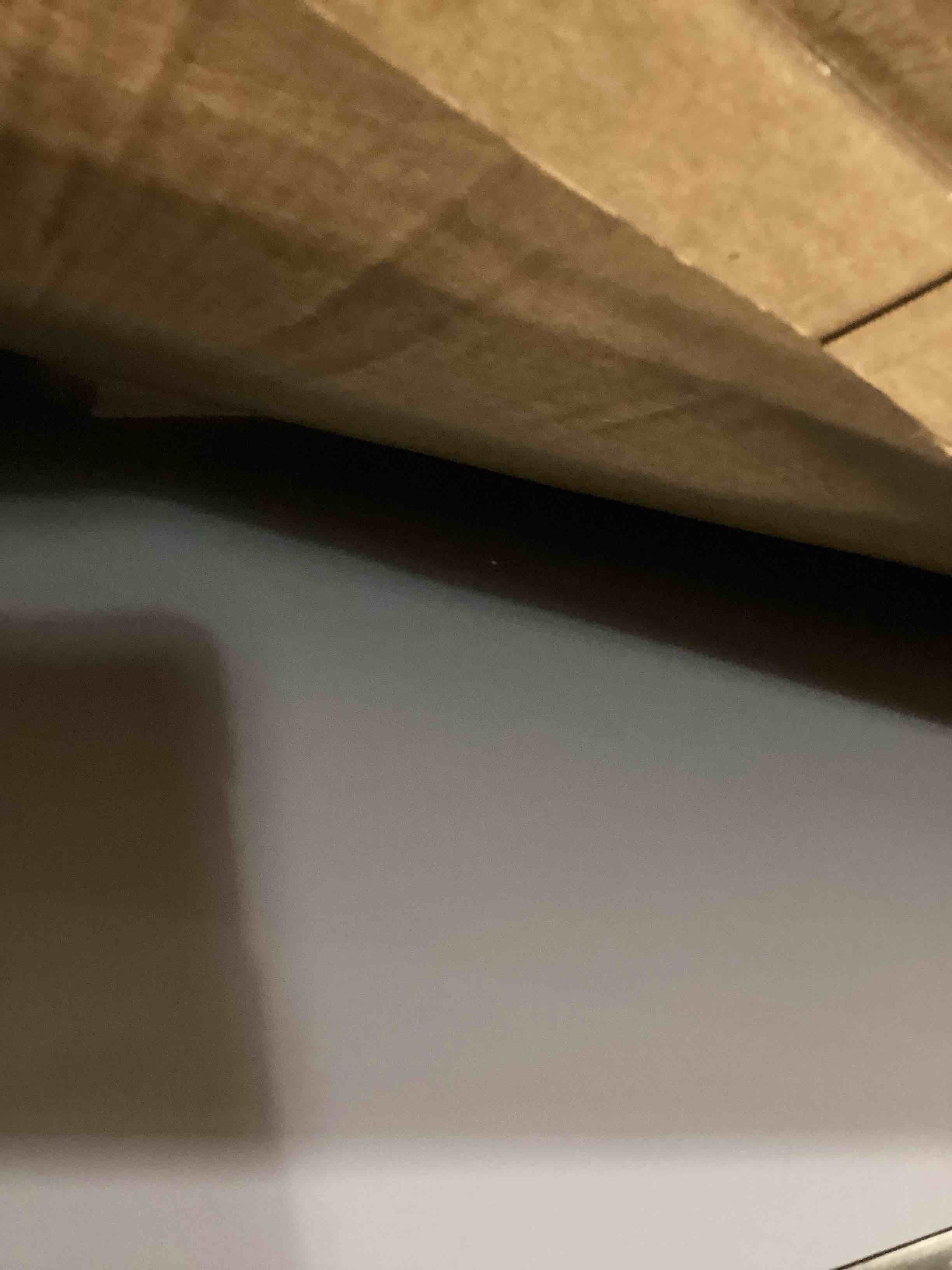 https://s3.amazonaws.com/lotting-images-prod/bidfta/PPE2630443_1760123310084.jpeg