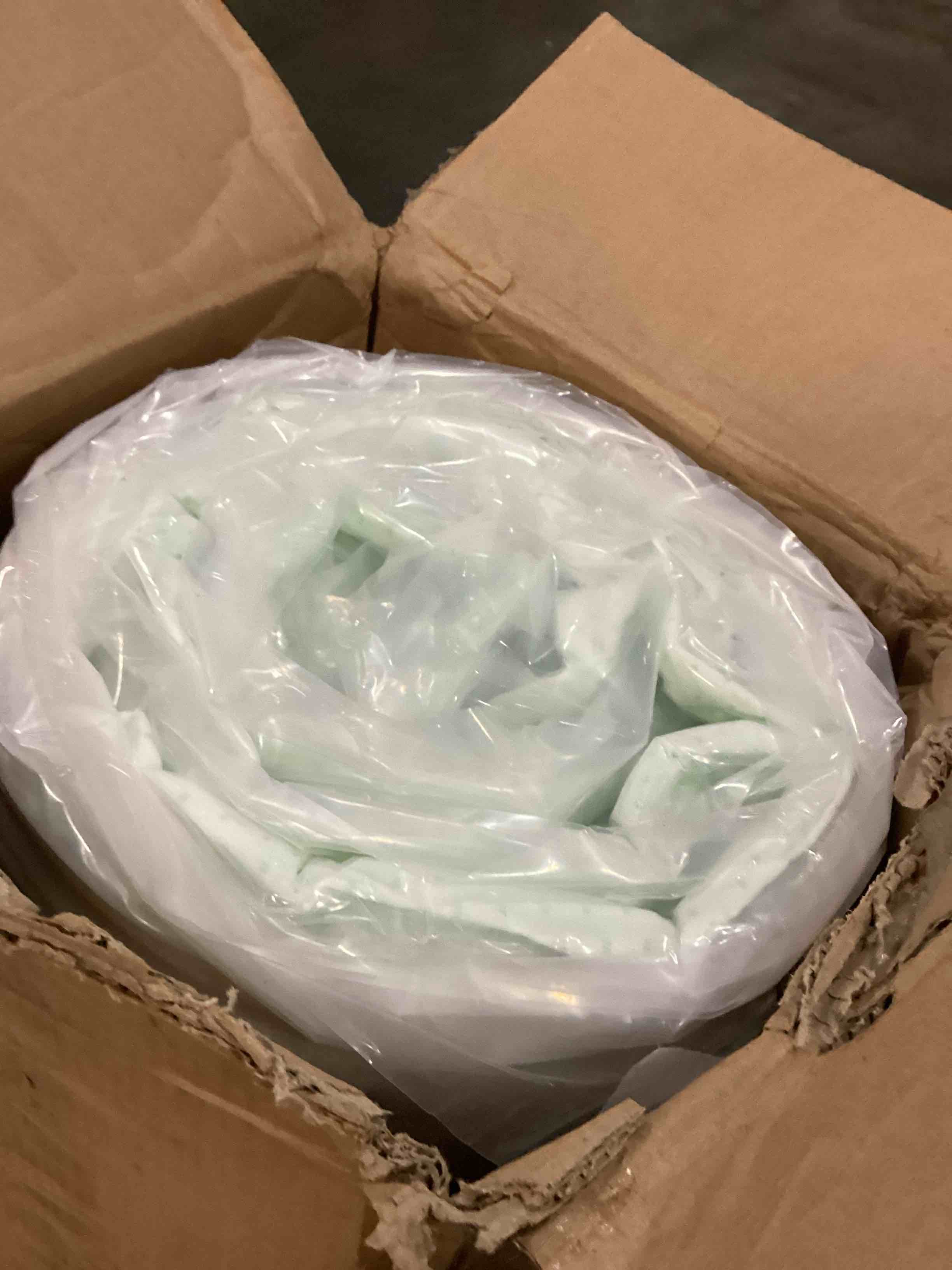 https://s3.amazonaws.com/lotting-images-prod/bidfta/PPE2657594_1755606719770.jpeg
