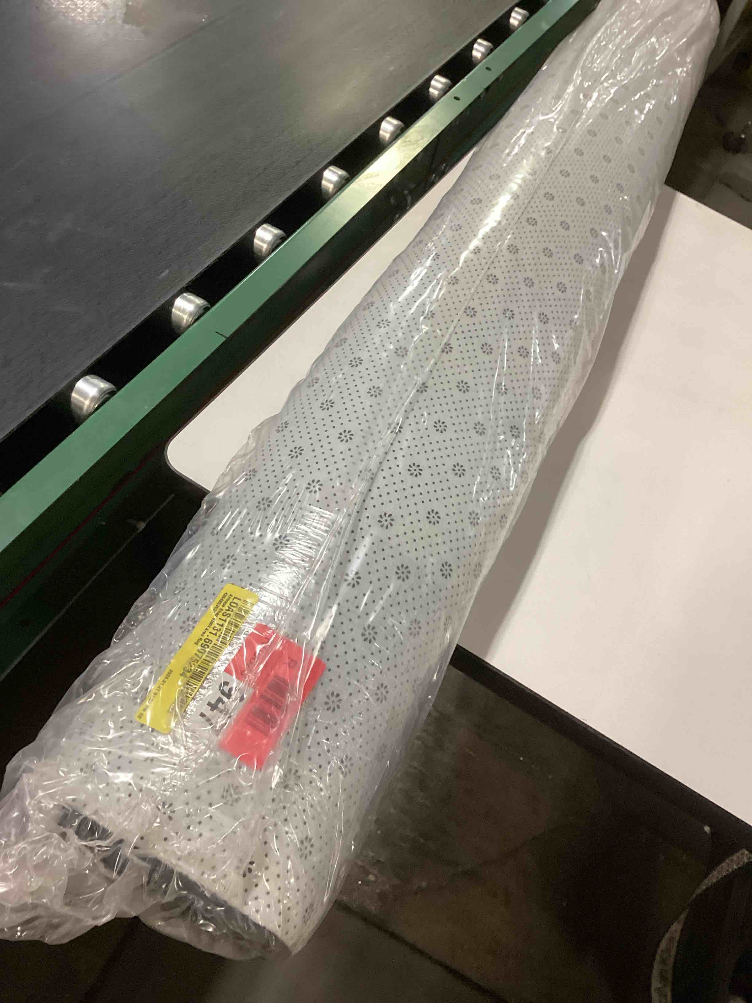 https://s3.amazonaws.com/lotting-images-prod/bidfta/PPE2659424_1754396842815.jpeg