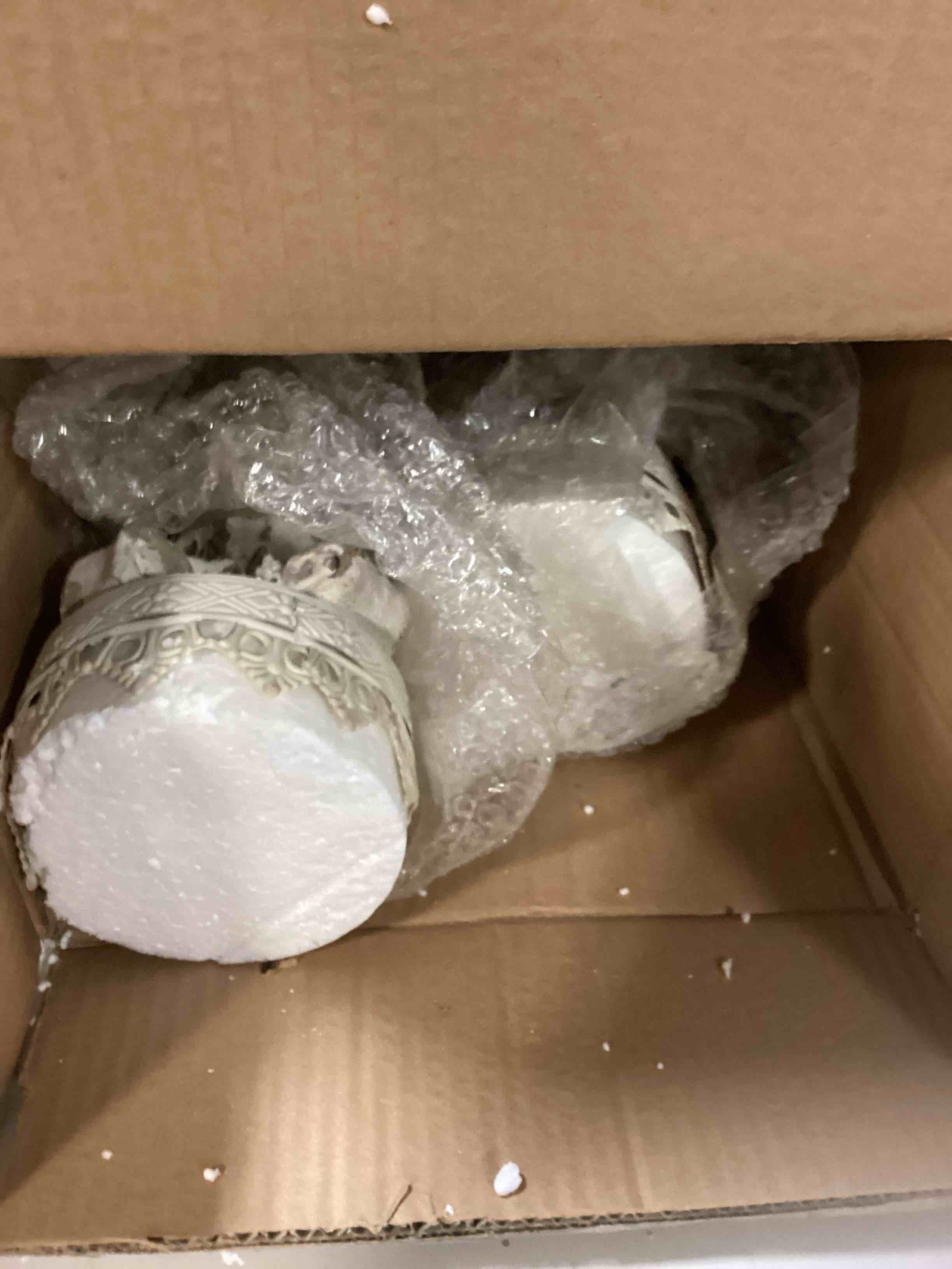 https://s3.amazonaws.com/lotting-images-prod/bidfta/PPE2668480_1756401475783.jpeg