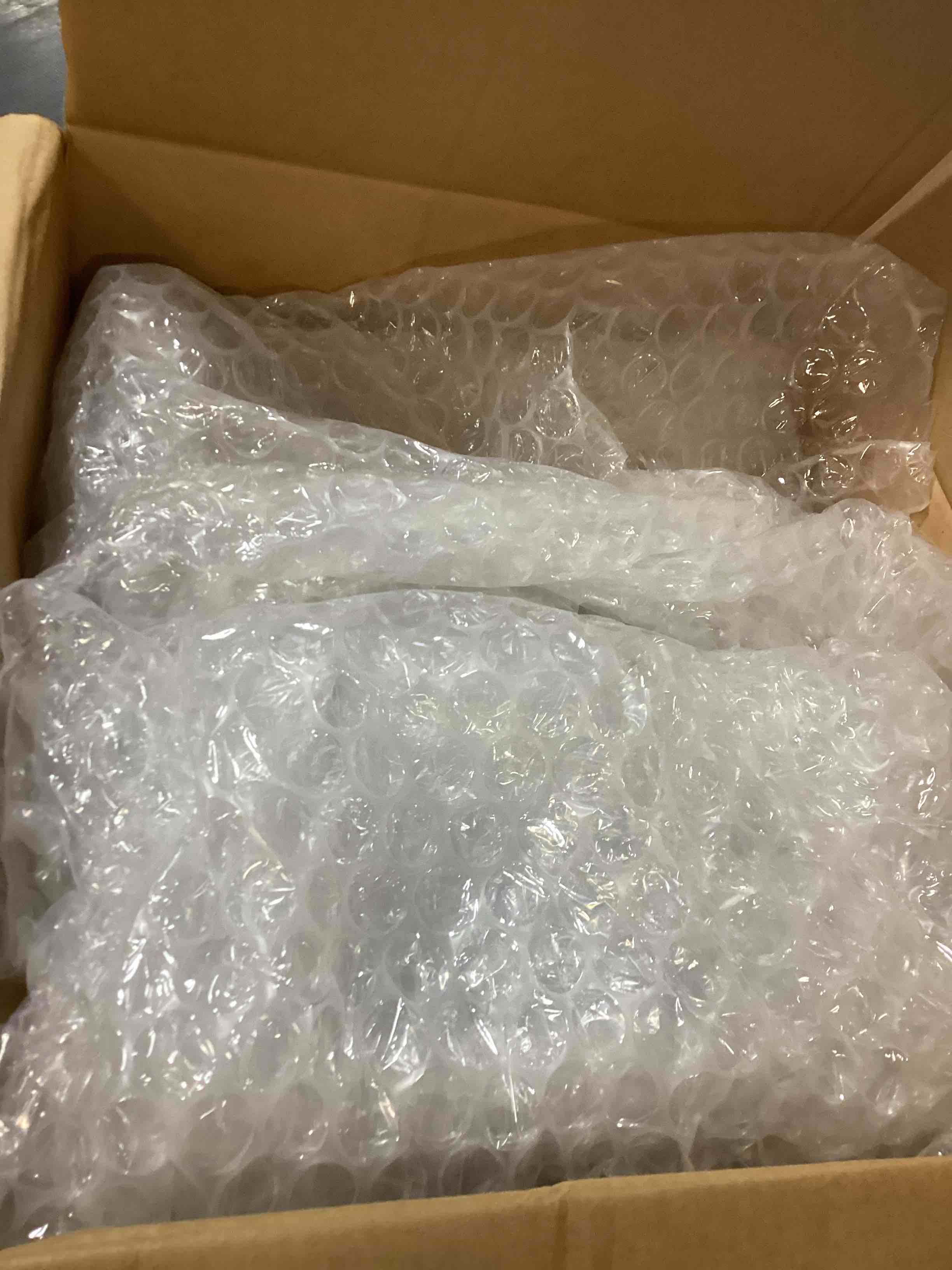 https://s3.amazonaws.com/lotting-images-prod/bidfta/PPE2668501_1756402533243.jpeg