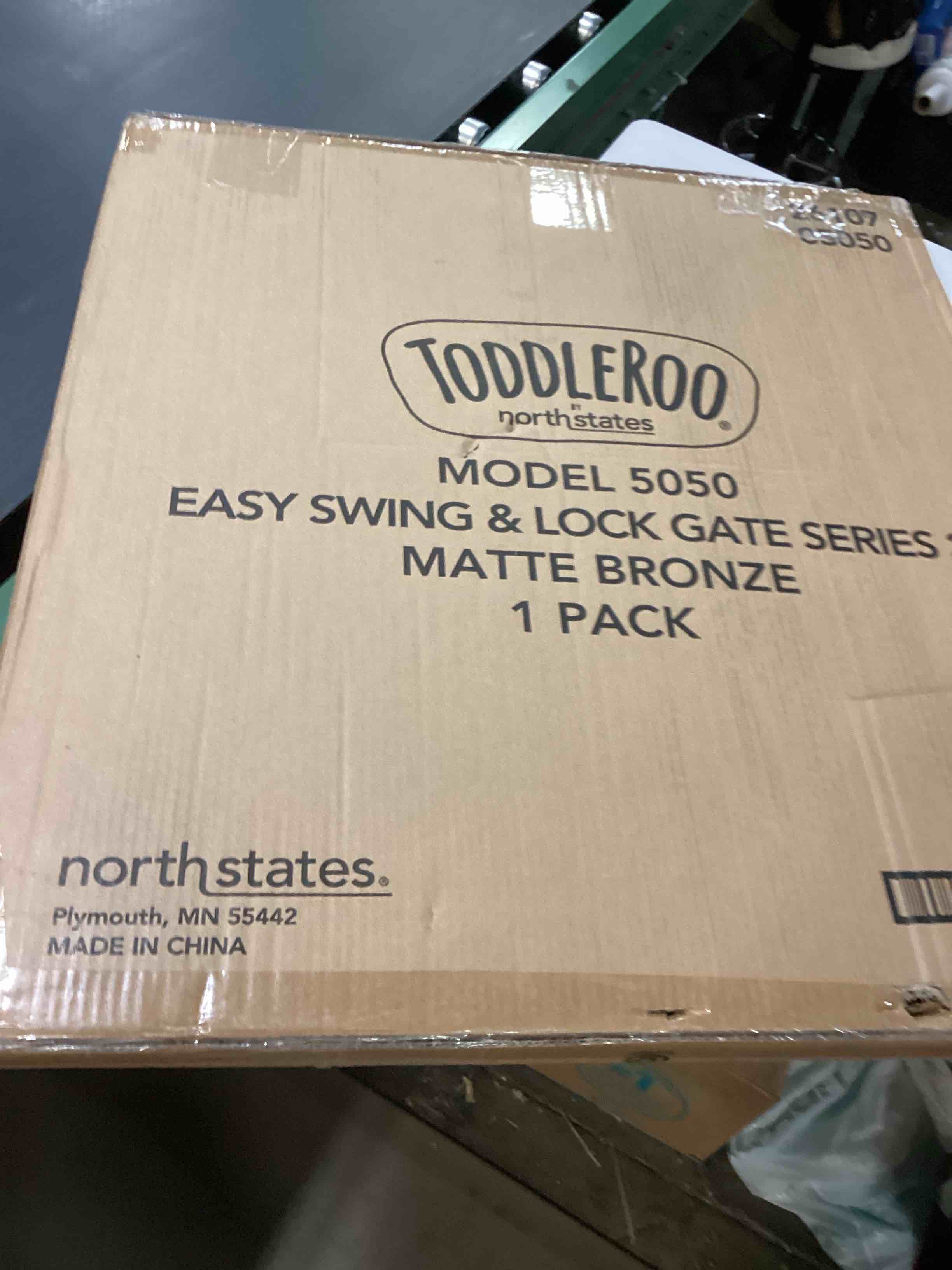 https://s3.amazonaws.com/lotting-images-prod/bidfta/PPE2668628_1756480273523.jpeg