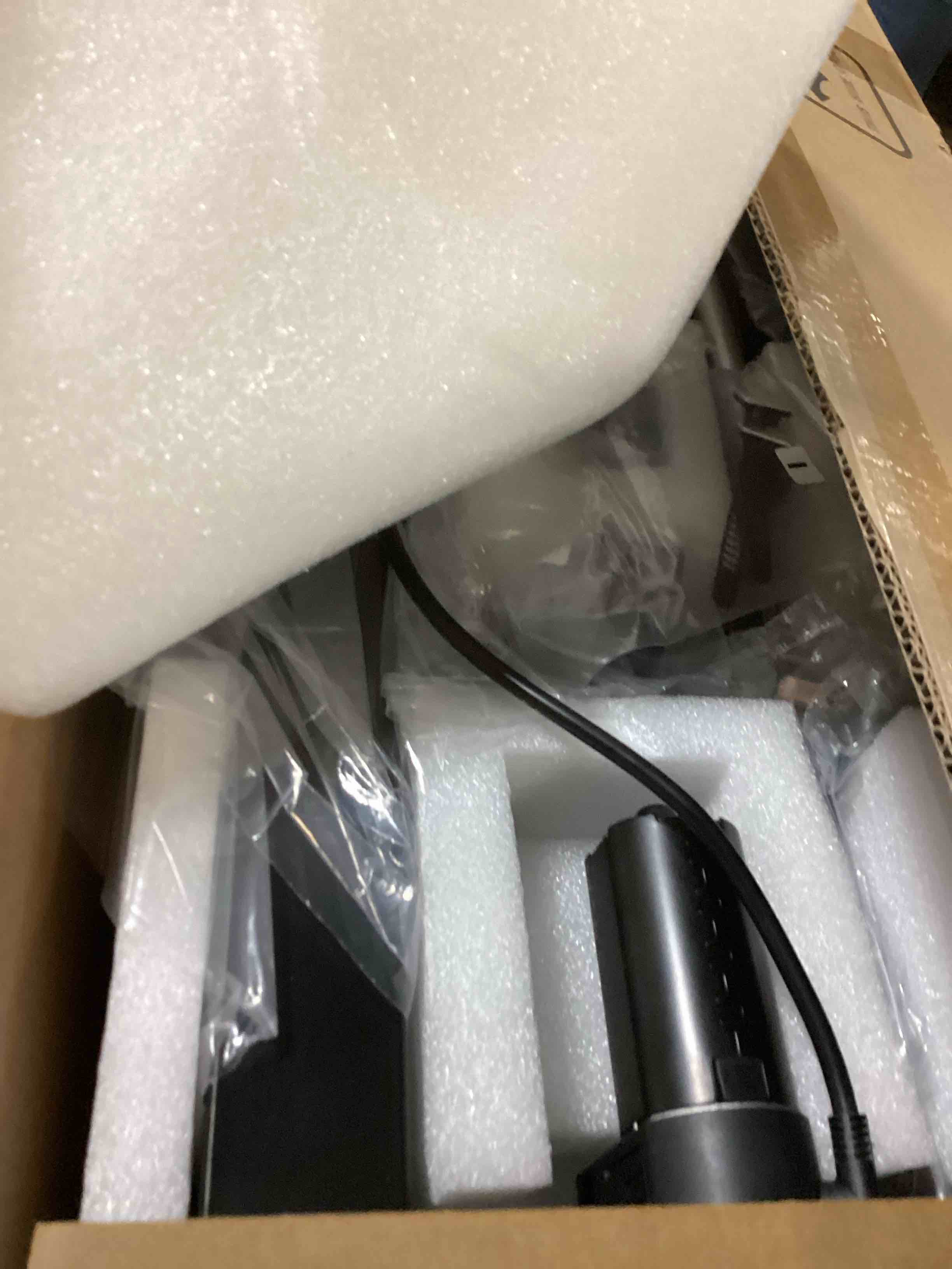 https://s3.amazonaws.com/lotting-images-prod/bidfta/PPE2669160_1757091299696.jpeg