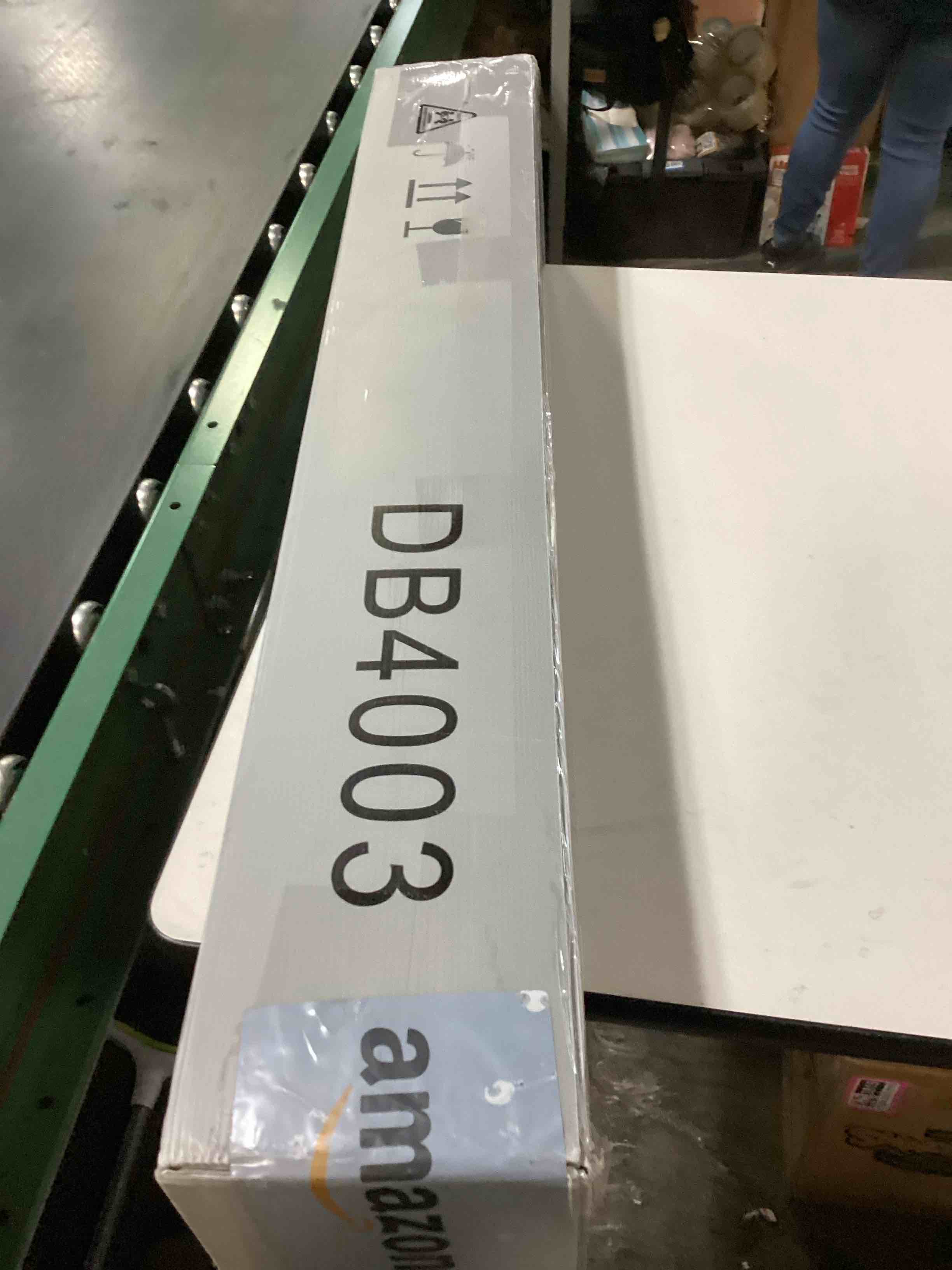 https://s3.amazonaws.com/lotting-images-prod/bidfta/PPE2669166_1757092446911.jpeg