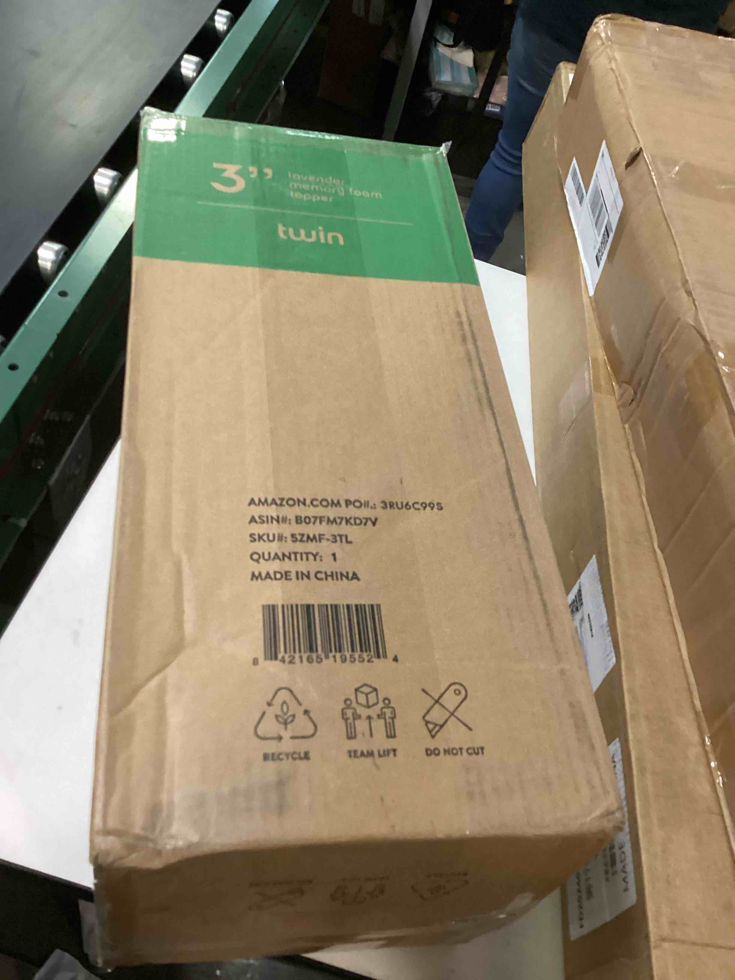 https://s3.amazonaws.com/lotting-images-prod/bidfta/PPE2669168_1757092587316.jpeg