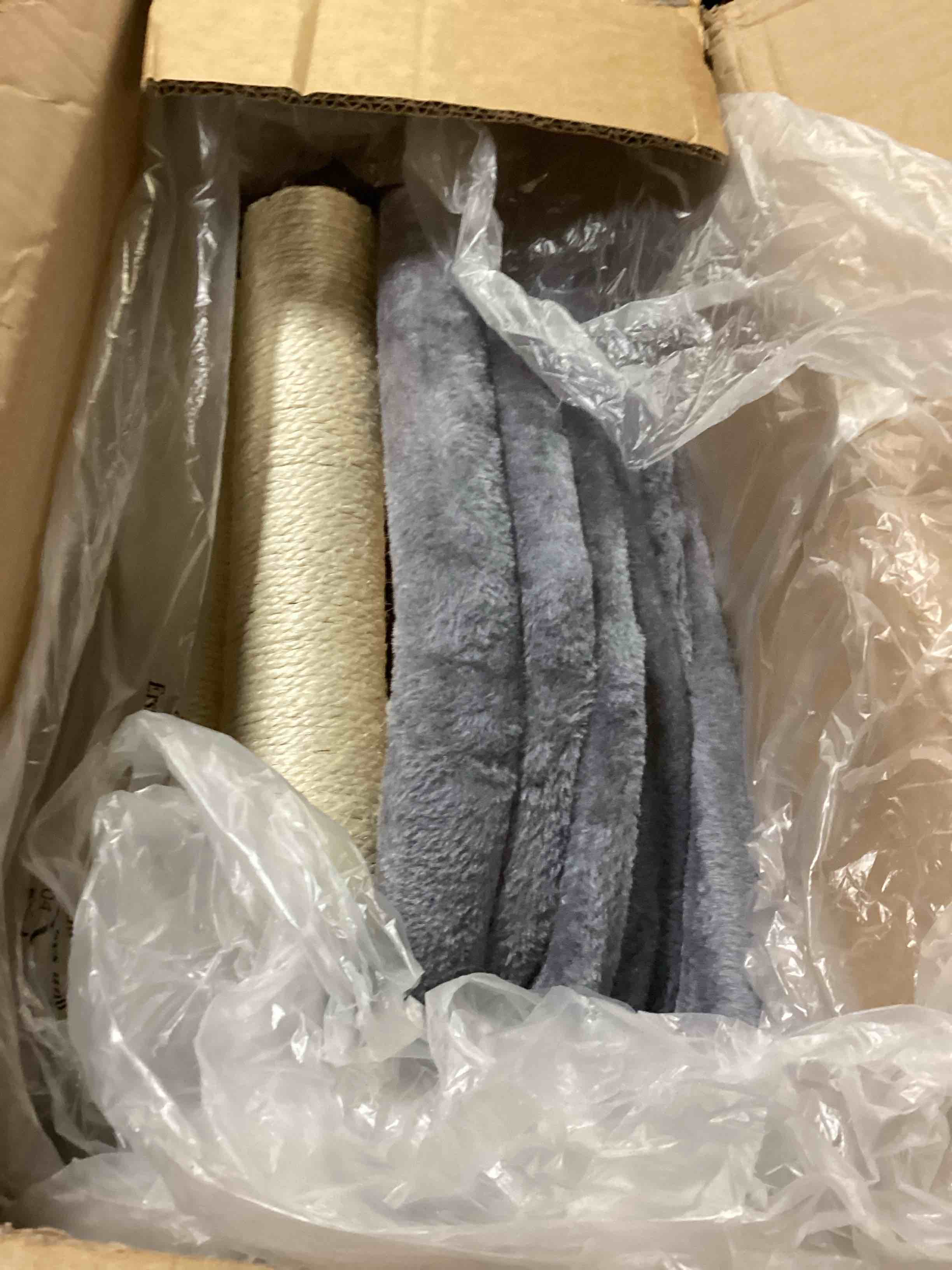 https://s3.amazonaws.com/lotting-images-prod/bidfta/PPE2669637_1757510434619.jpeg