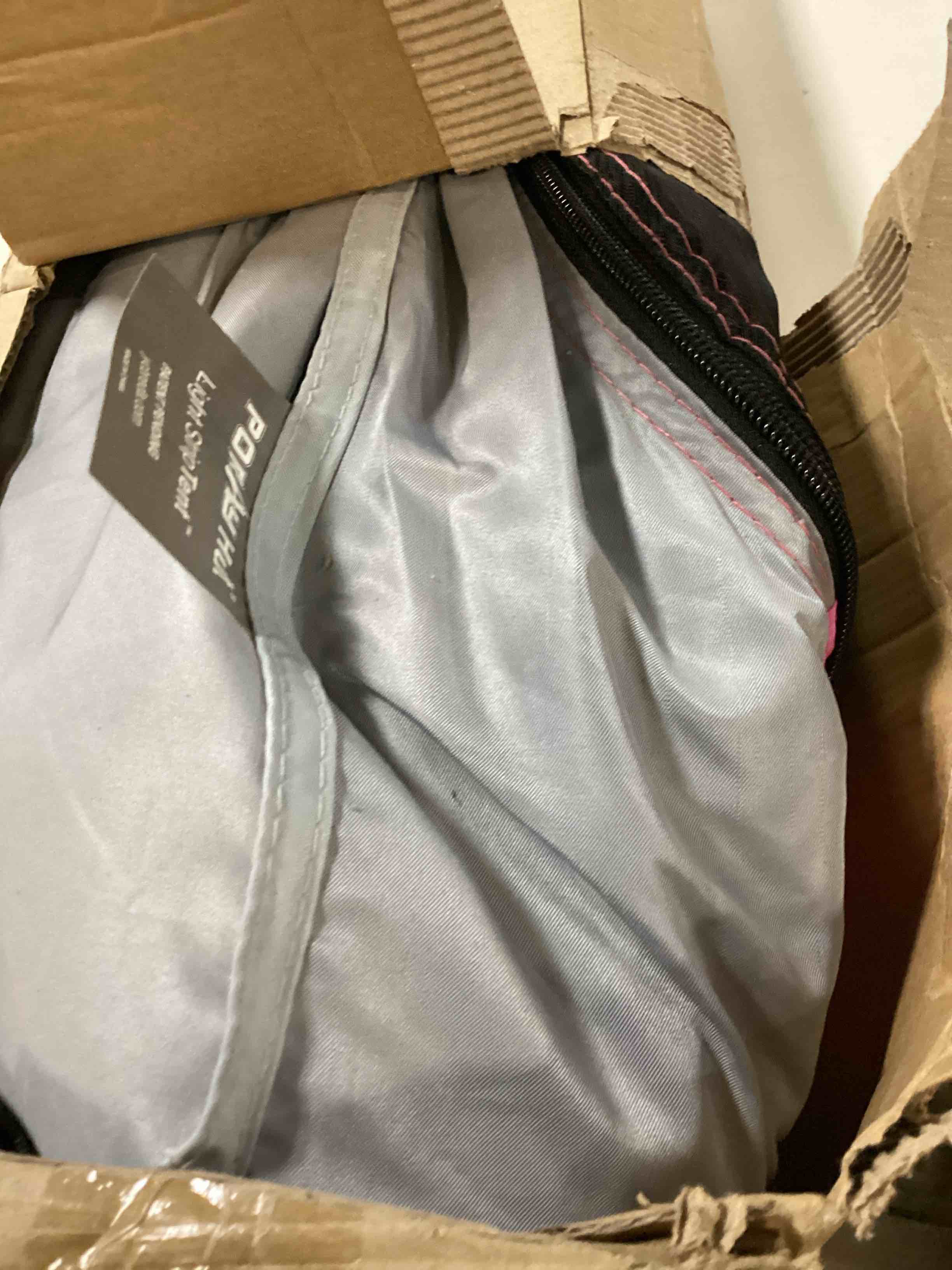 https://s3.amazonaws.com/lotting-images-prod/bidfta/PPE2669910_1757597733948.jpeg