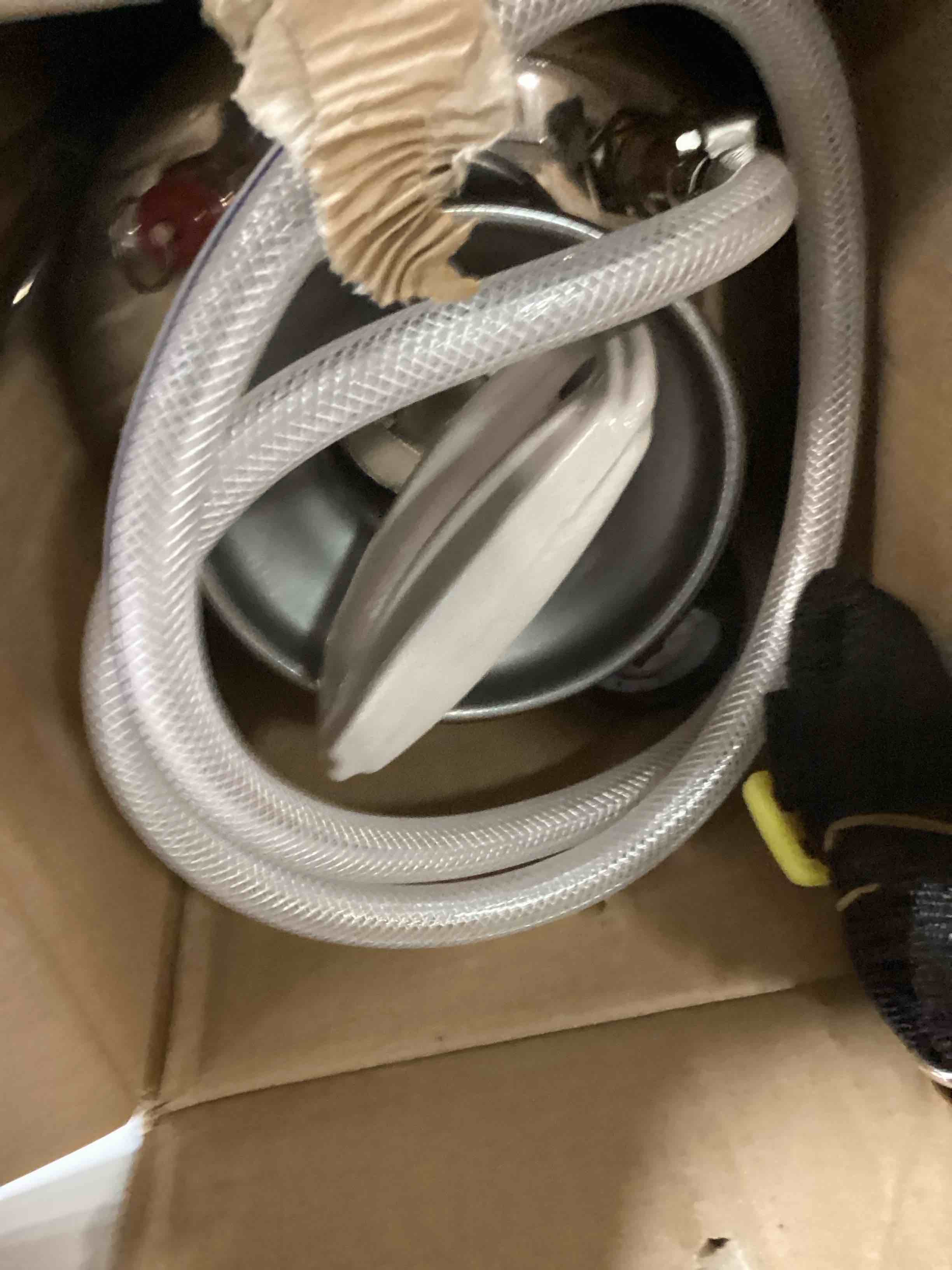 https://s3.amazonaws.com/lotting-images-prod/bidfta/PPE2670047_1757684311358.jpeg