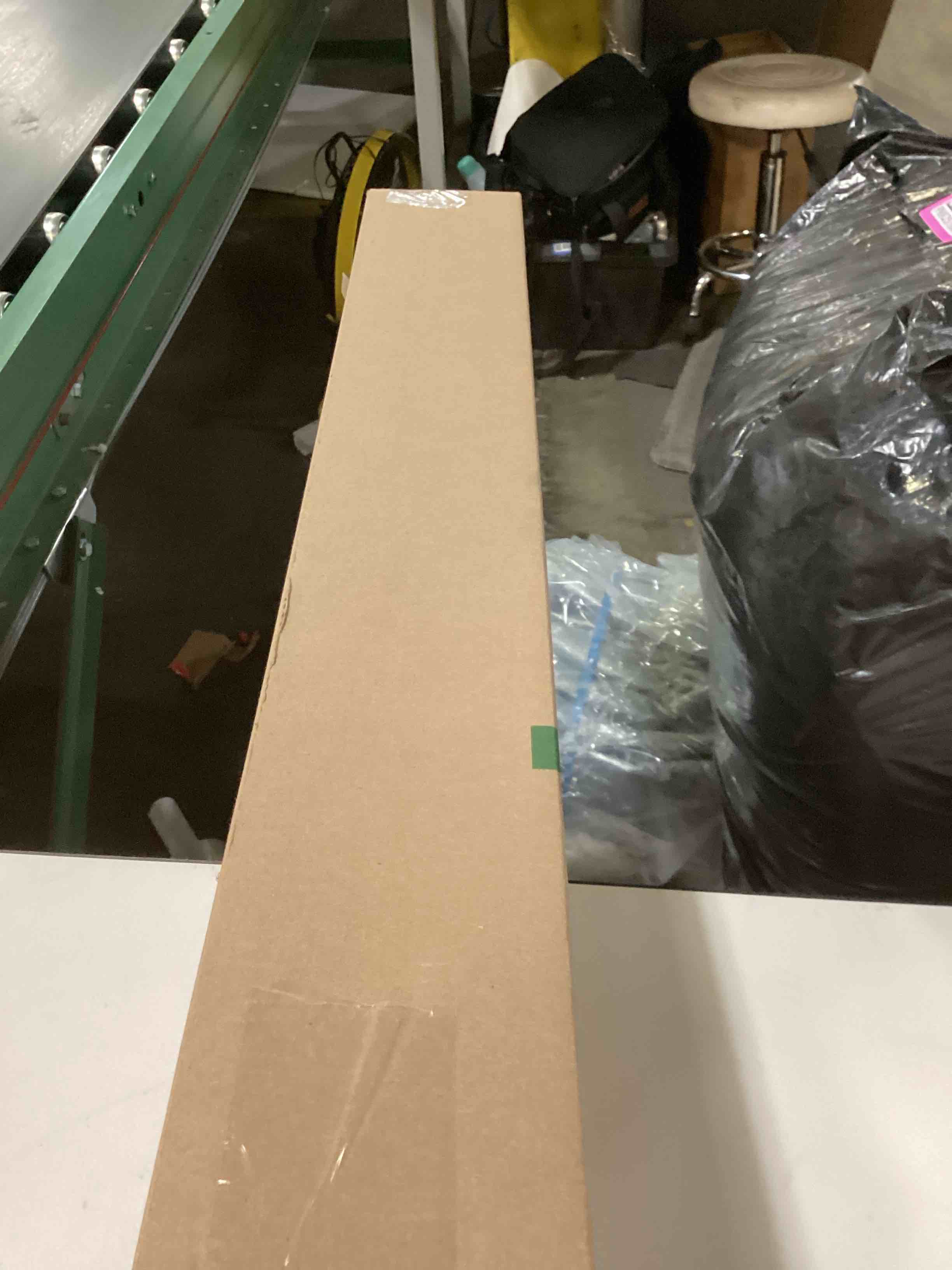 https://s3.amazonaws.com/lotting-images-prod/bidfta/PPE2670350_1758026660754.jpeg