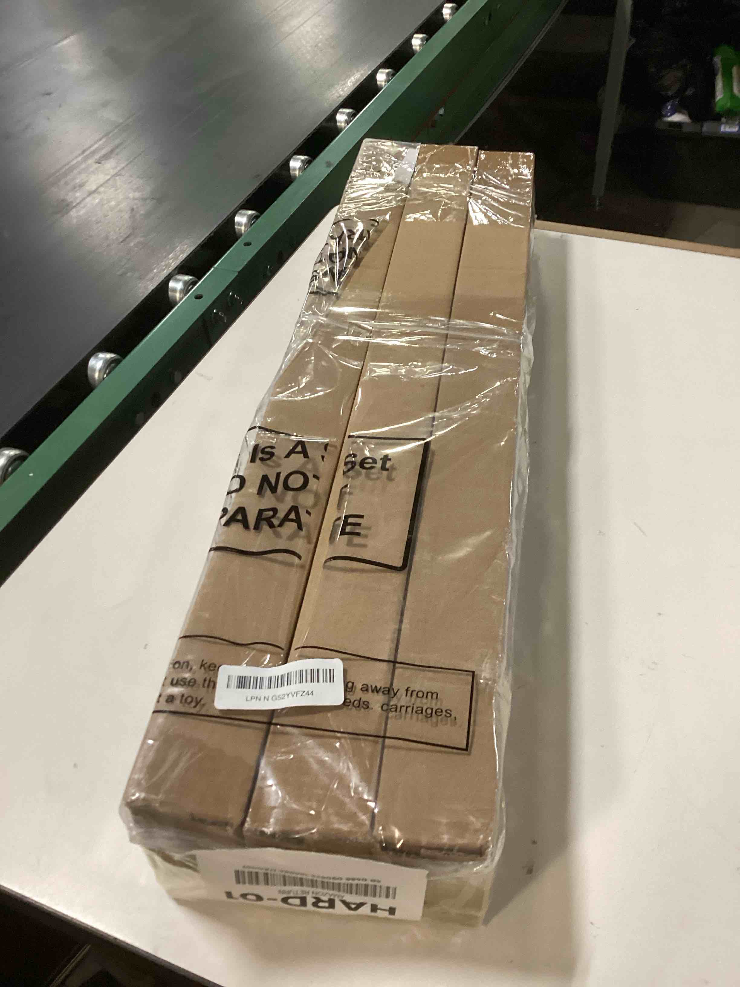 https://s3.amazonaws.com/lotting-images-prod/bidfta/PPE2670661_1758209291931.jpeg