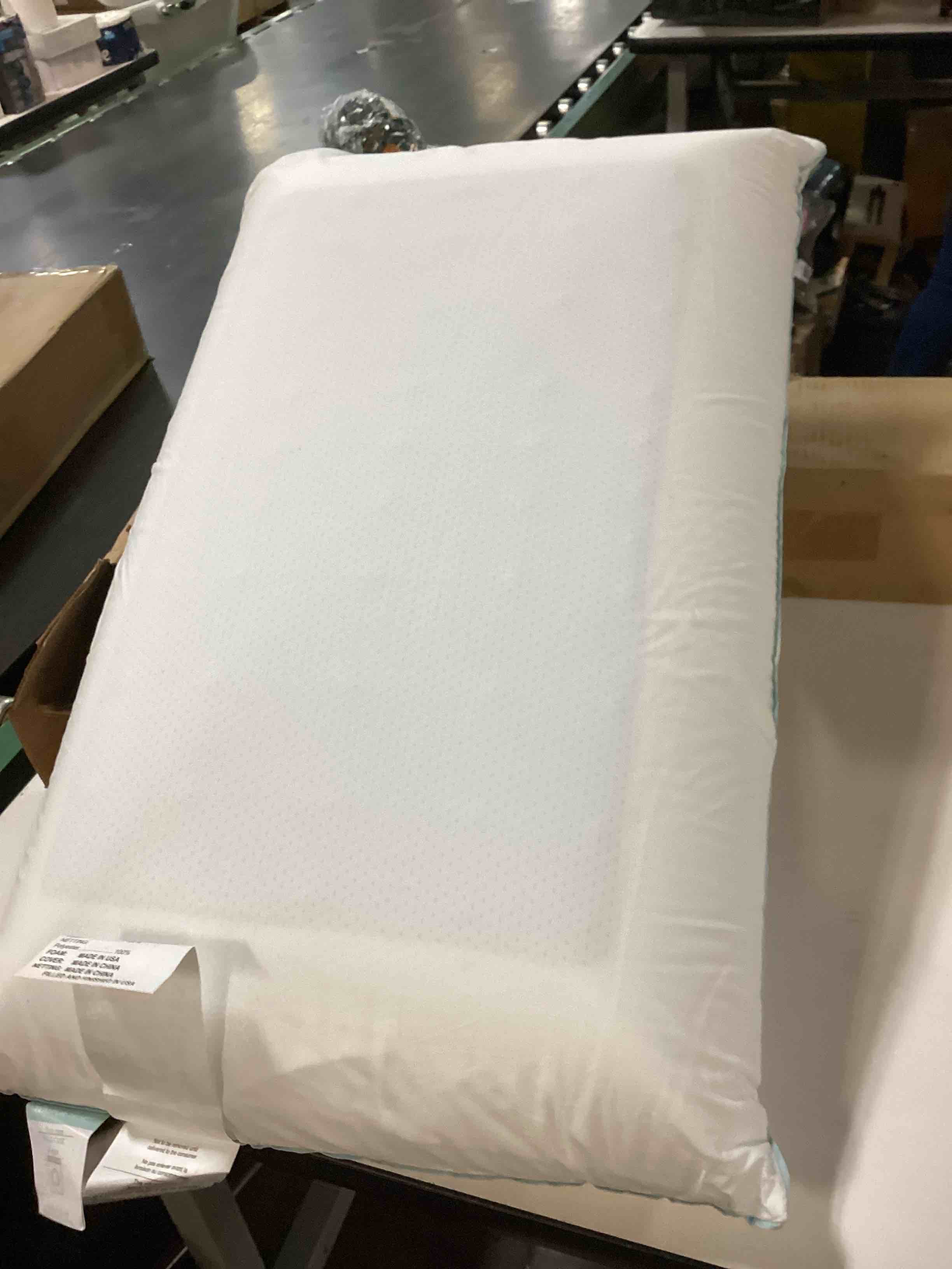 https://s3.amazonaws.com/lotting-images-prod/bidfta/PPE2670707_1758301214853.jpeg