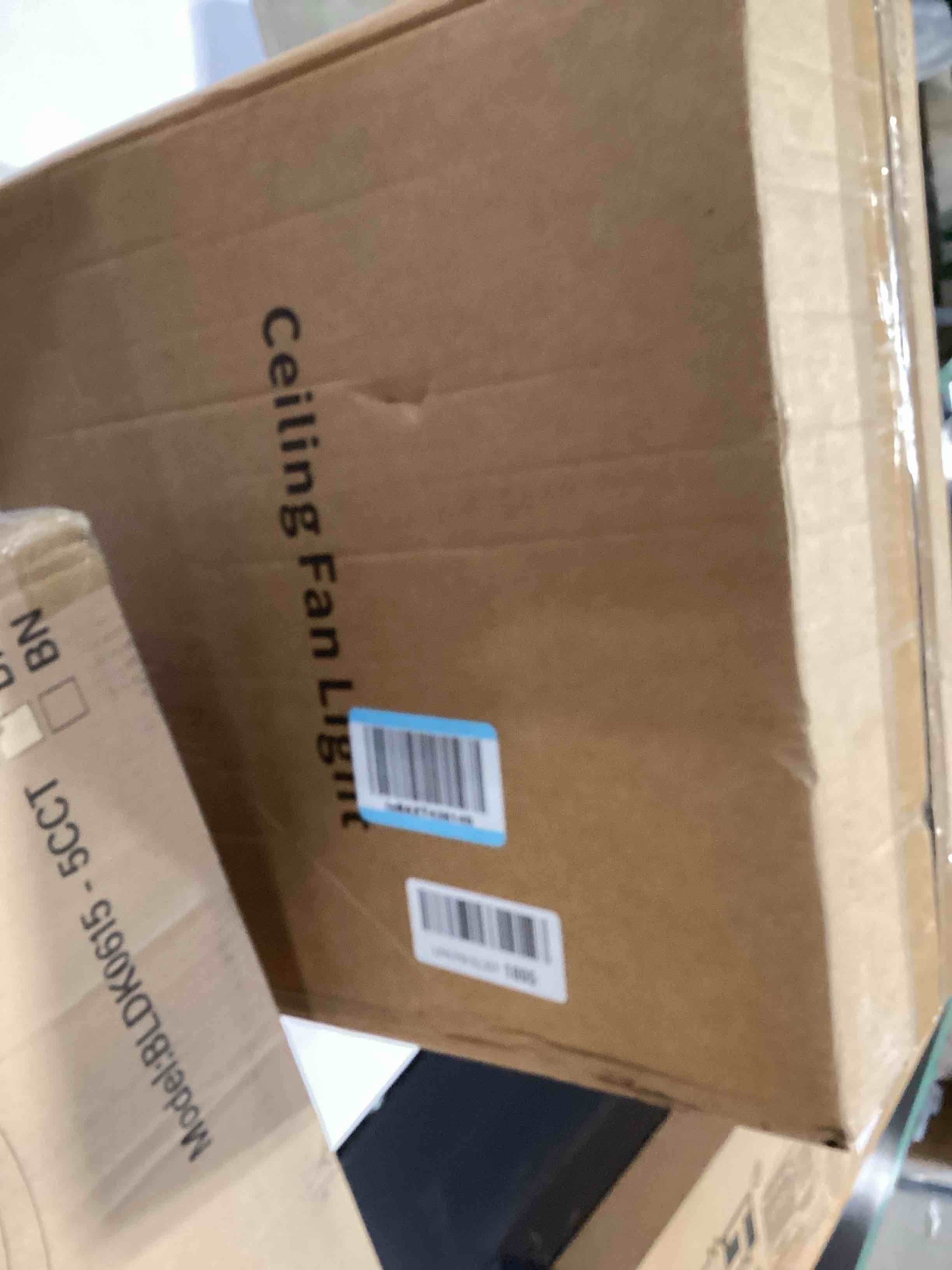 https://s3.amazonaws.com/lotting-images-prod/bidfta/PPE2752149_1757344005671.jpeg