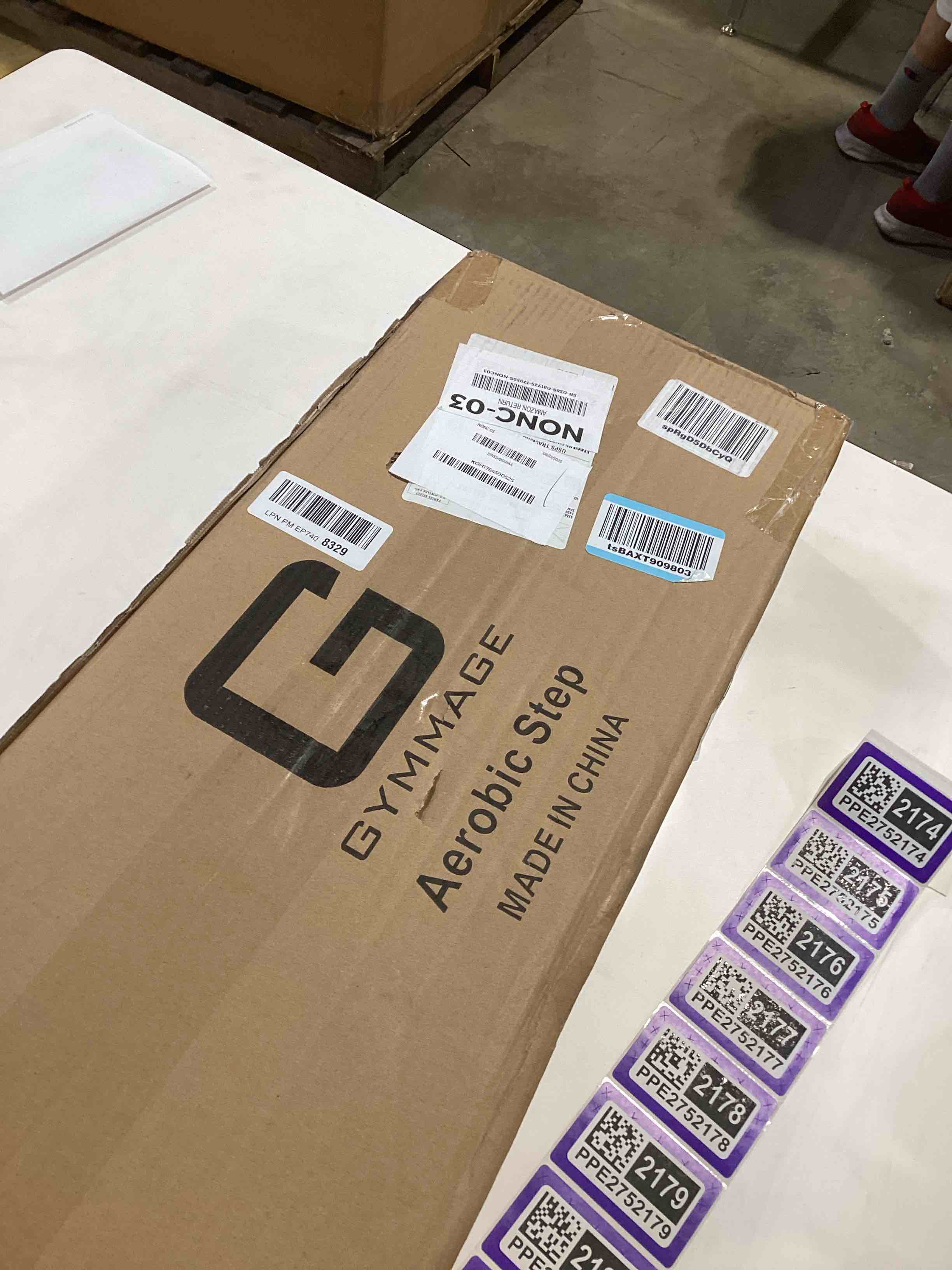 https://s3.amazonaws.com/lotting-images-prod/bidfta/PPE2752173_1757345356751.jpeg