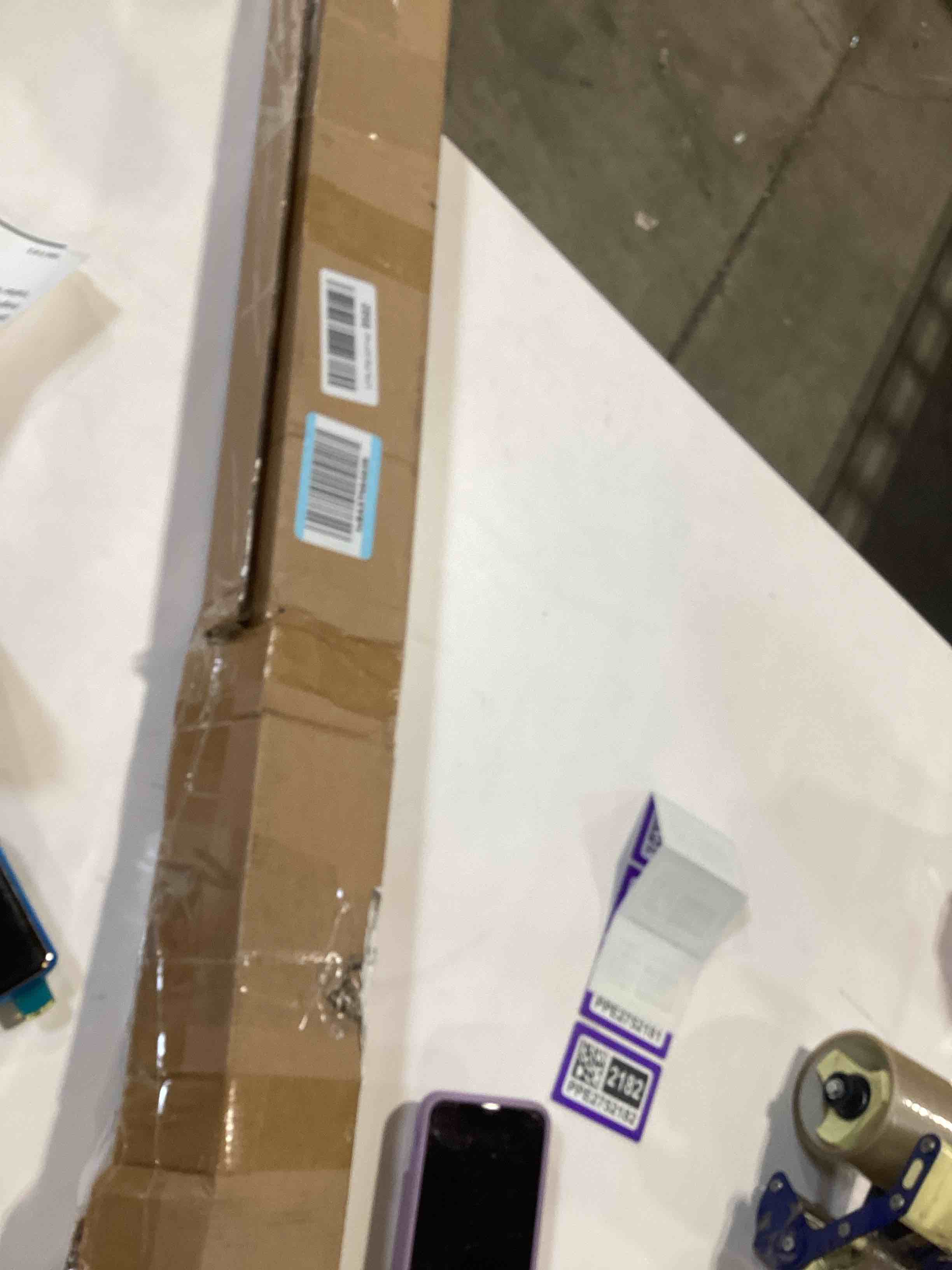 https://s3.amazonaws.com/lotting-images-prod/bidfta/PPE2752176_1757348172526.jpeg