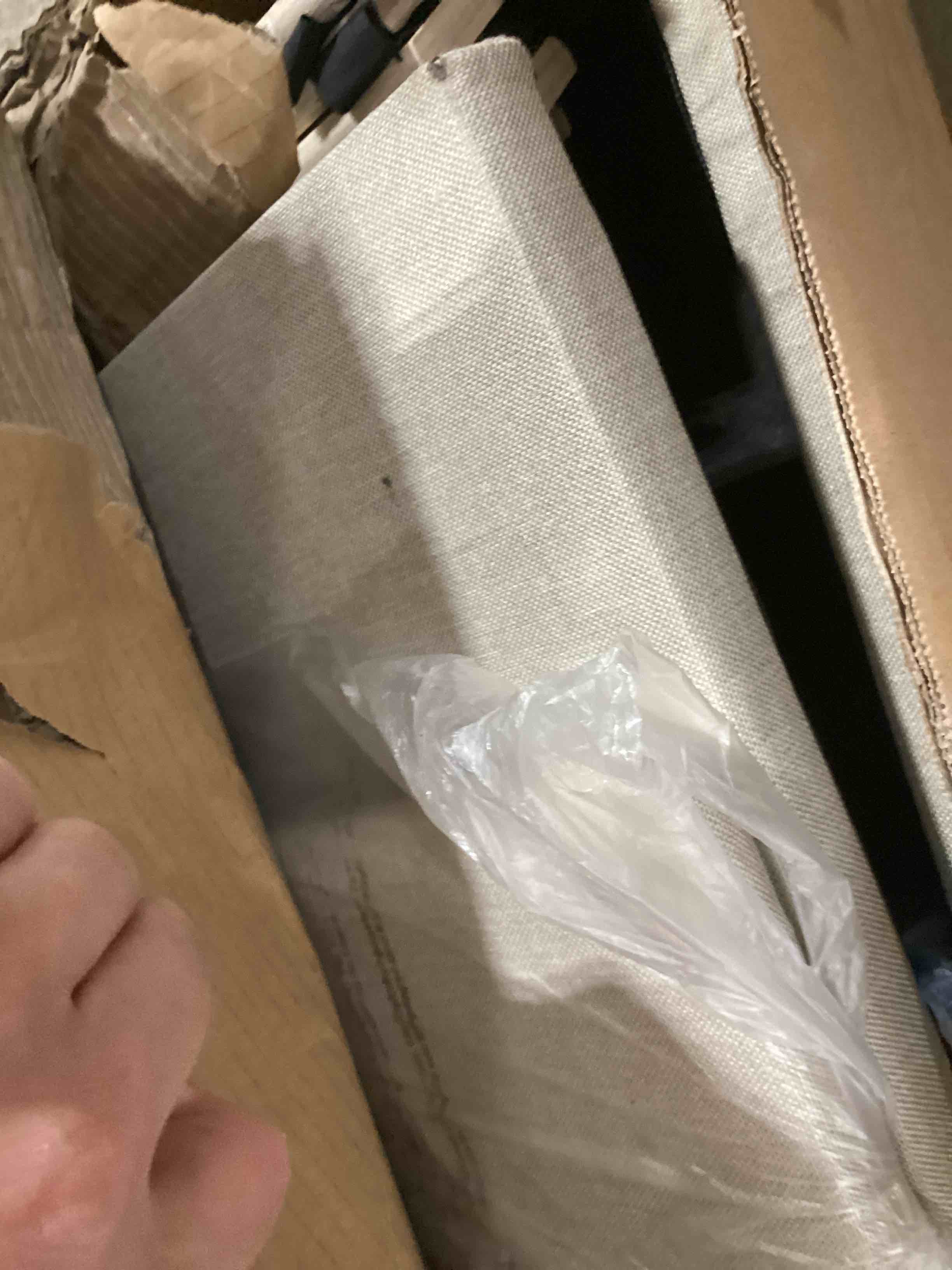 https://s3.amazonaws.com/lotting-images-prod/bidfta/PPE2752385_1757437743227.jpeg
