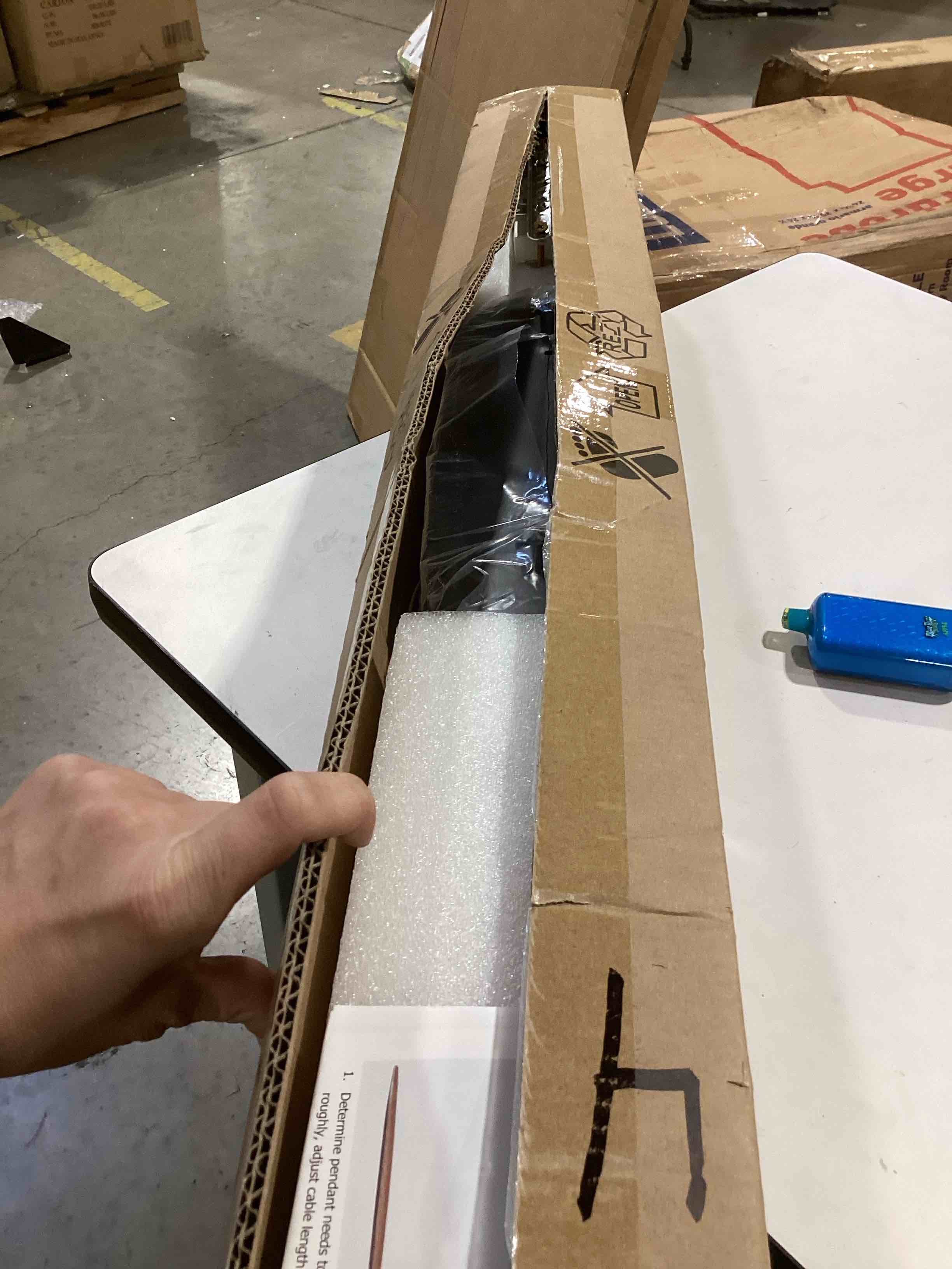 https://s3.amazonaws.com/lotting-images-prod/bidfta/PPE2752969_1758024836998.jpeg