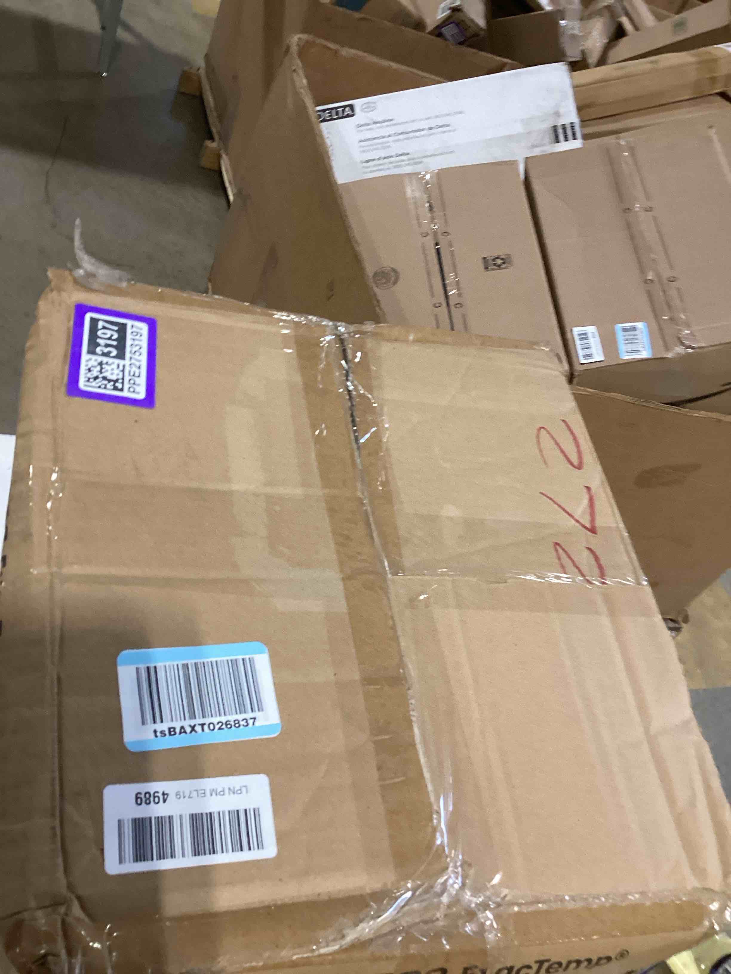 https://s3.amazonaws.com/lotting-images-prod/bidfta/PPE2753197_1758045116670.jpeg