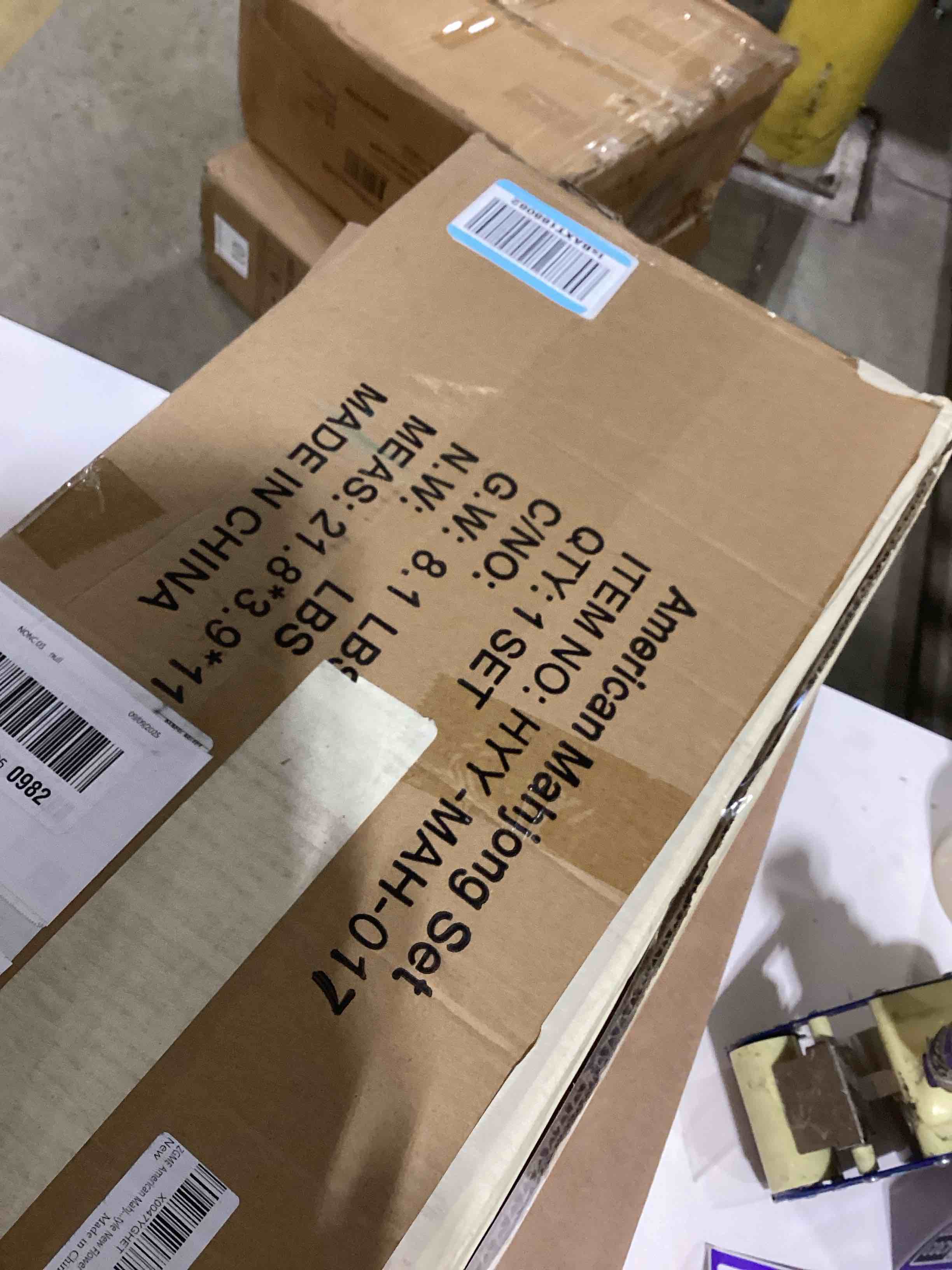 https://s3.amazonaws.com/lotting-images-prod/bidfta/PPE2754285_1758806817258.jpeg