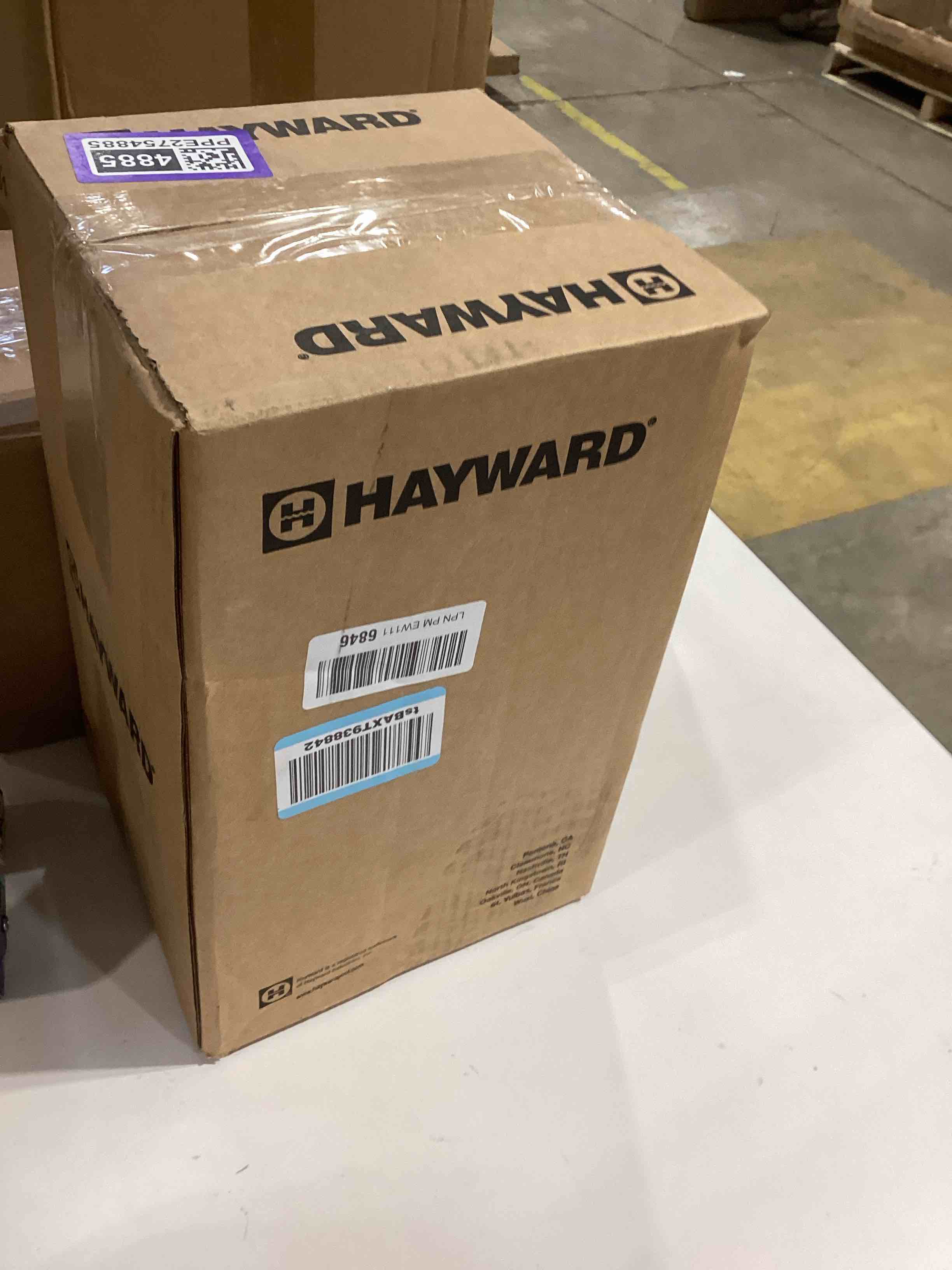 https://s3.amazonaws.com/lotting-images-prod/bidfta/PPE2754885_1759236209506.jpeg