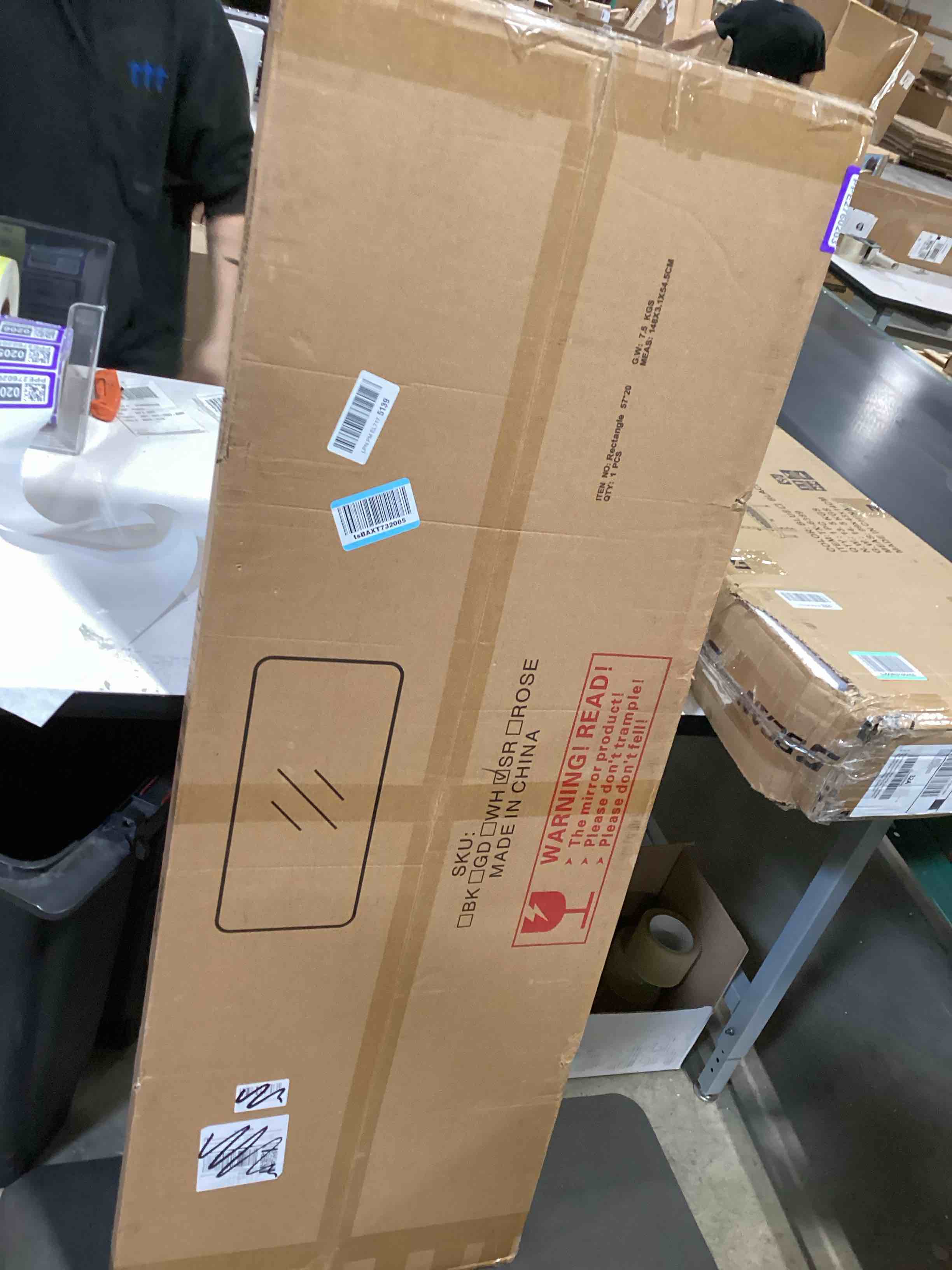https://s3.amazonaws.com/lotting-images-prod/bidfta/PPE2760203_1760037756094.jpeg