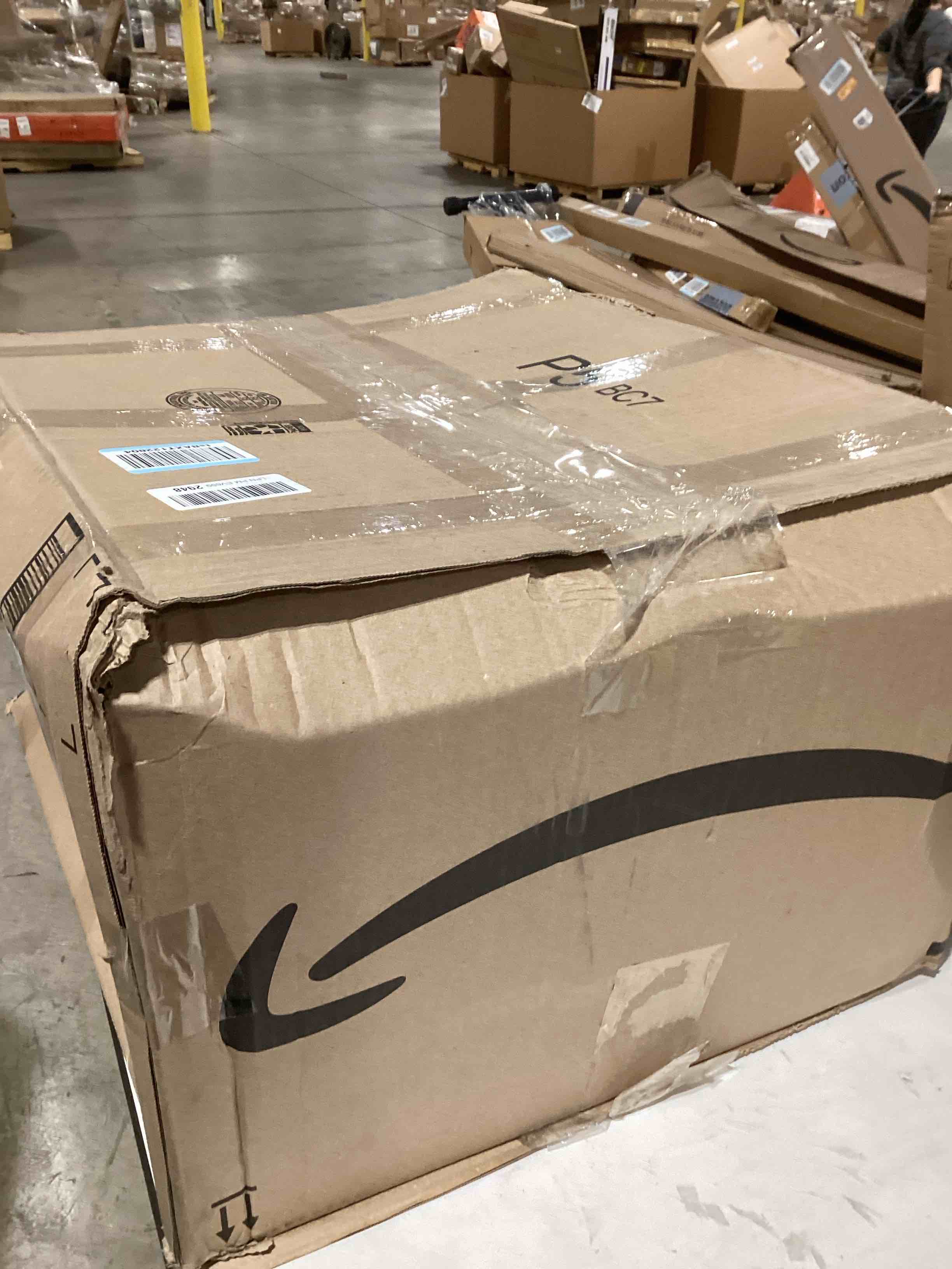 https://s3.amazonaws.com/lotting-images-prod/bidfta/PPE2760889_1761134138259.jpeg