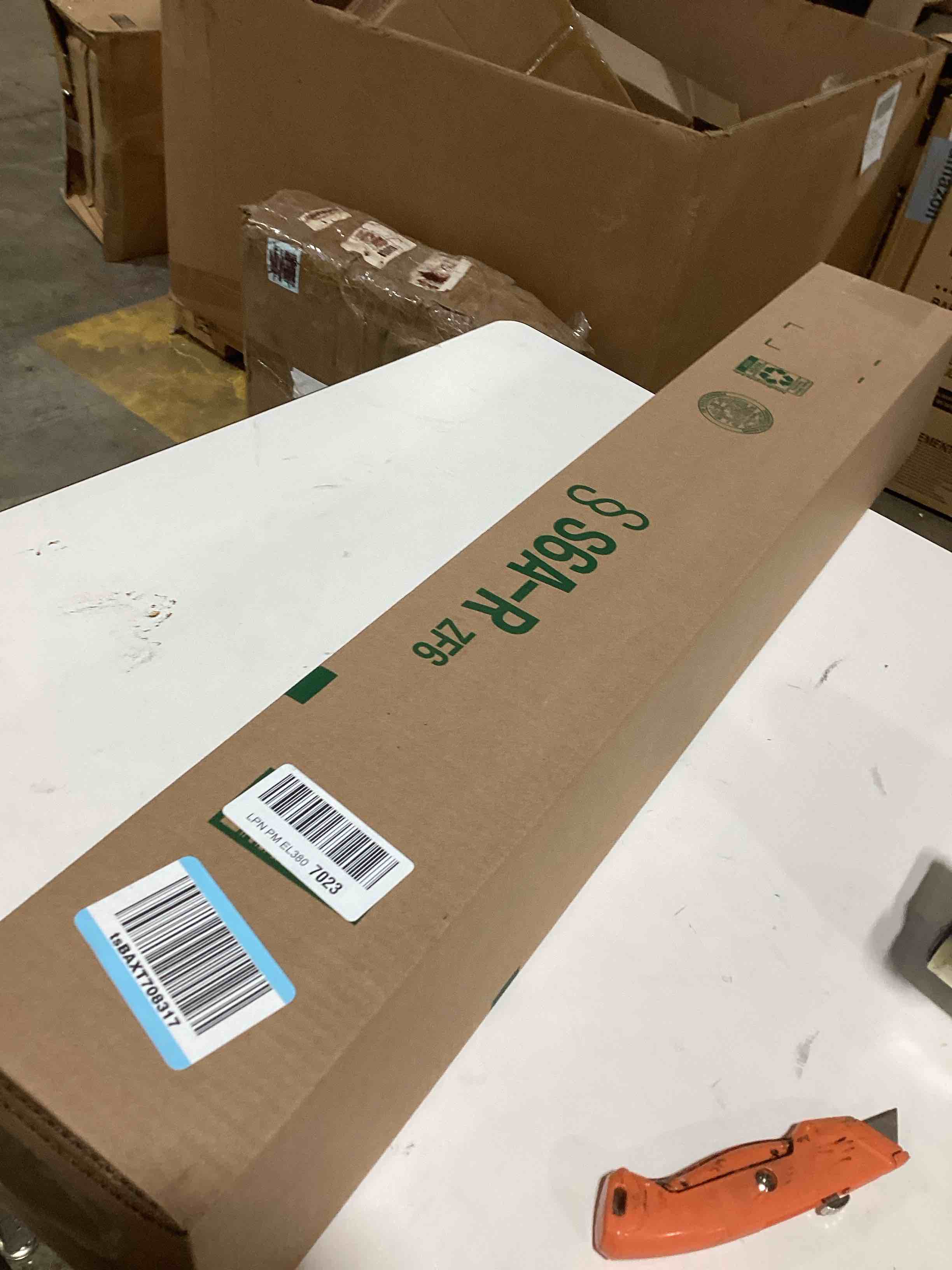 https://s3.amazonaws.com/lotting-images-prod/bidfta/PPE2761156_1757505831726.jpeg