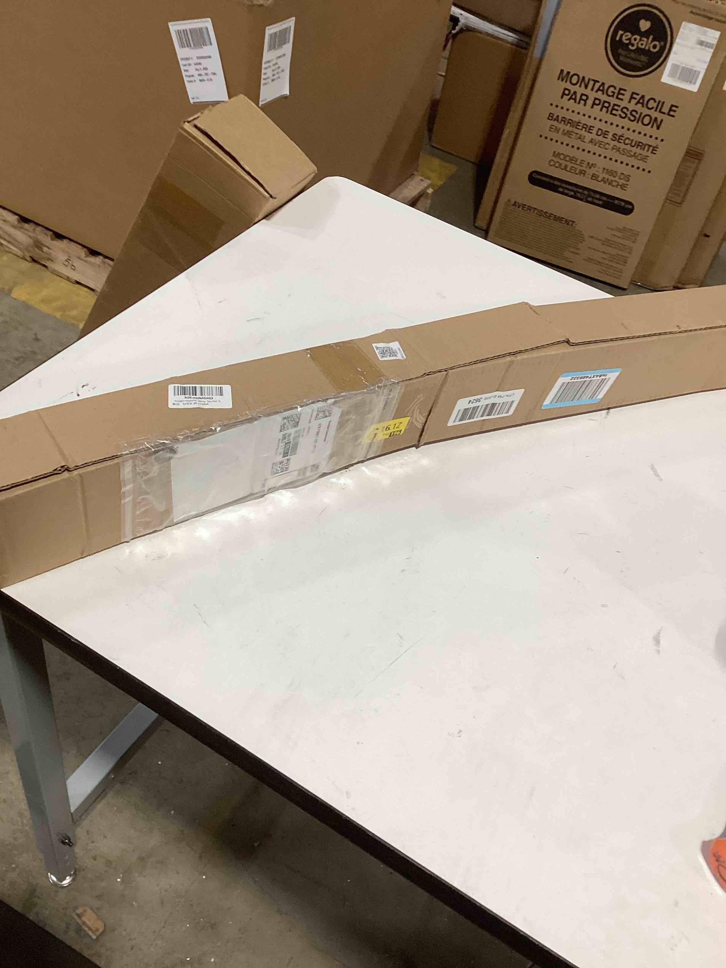 https://s3.amazonaws.com/lotting-images-prod/bidfta/PPE2761181_1757511146773.jpeg
