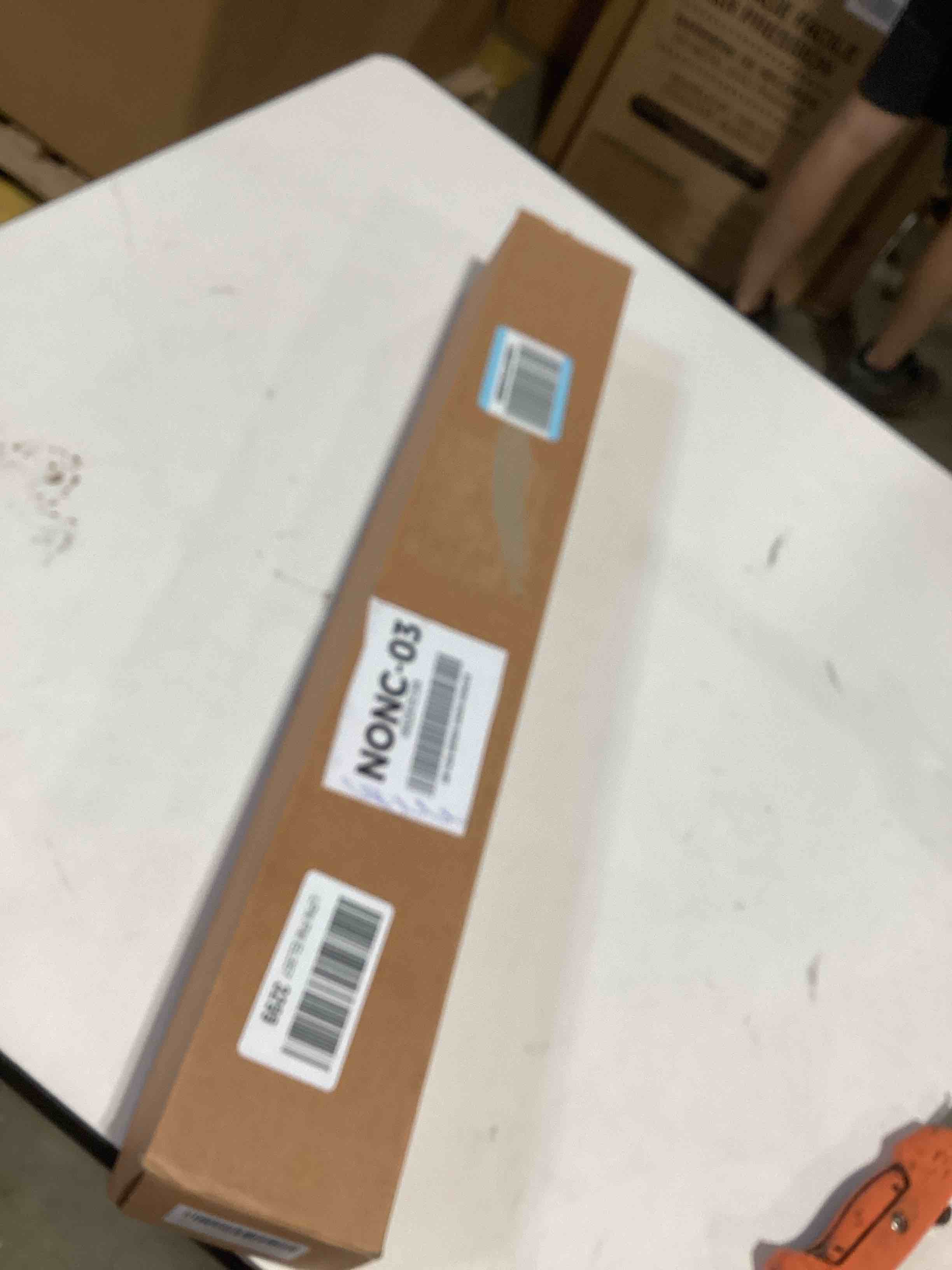 https://s3.amazonaws.com/lotting-images-prod/bidfta/PPE2761201_1757514310641.jpeg
