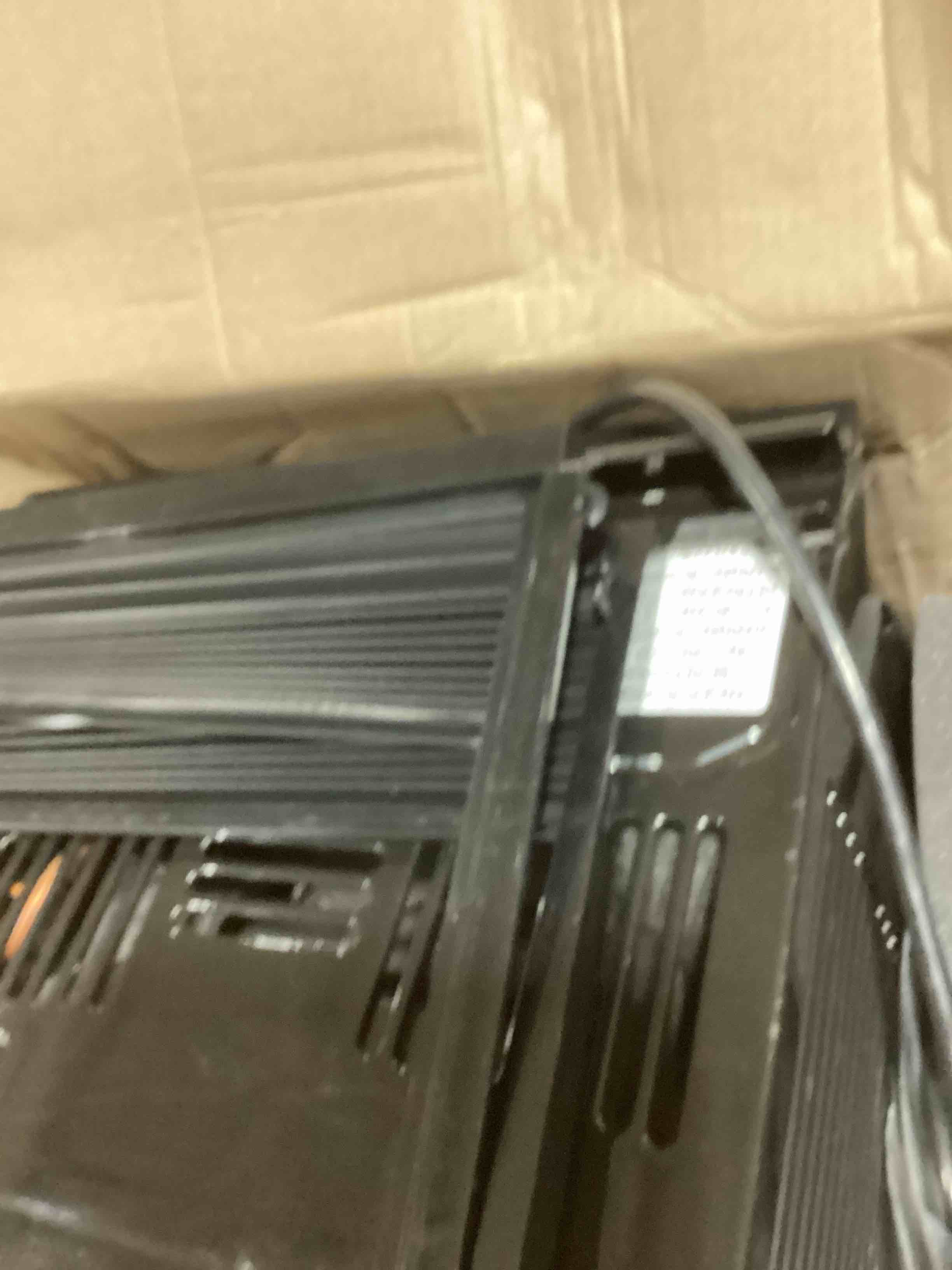 https://s3.amazonaws.com/lotting-images-prod/bidfta/PPE2761280_1757589414618.jpeg
