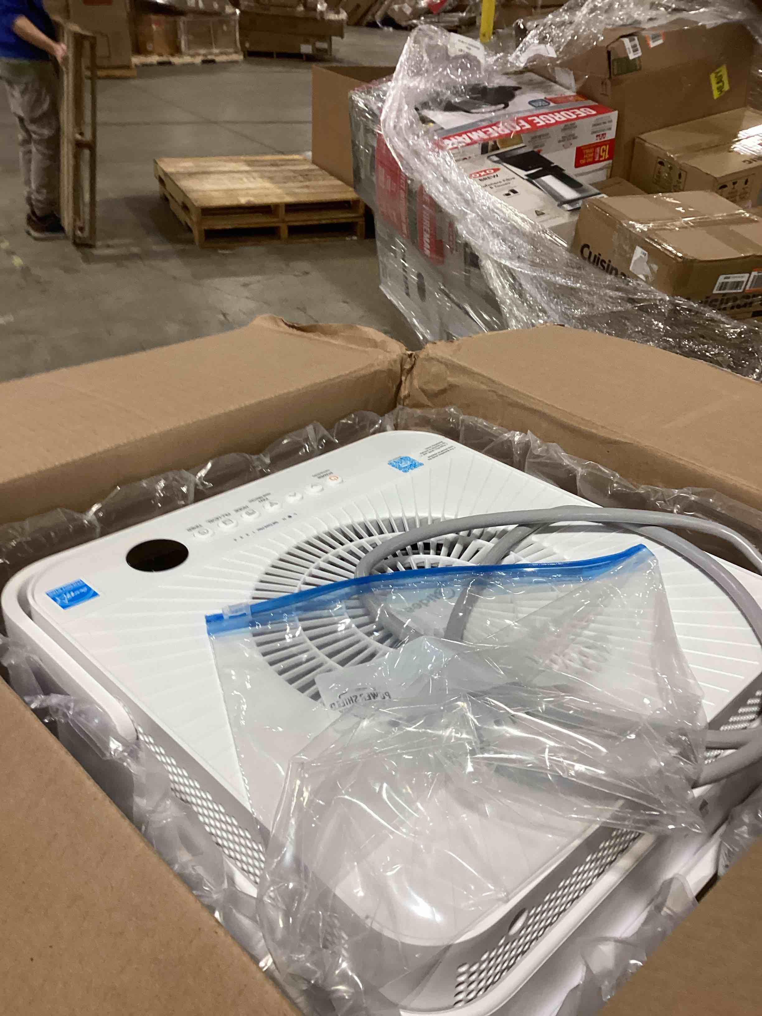 https://s3.amazonaws.com/lotting-images-prod/bidfta/PPE2761324_1757594127761.jpeg