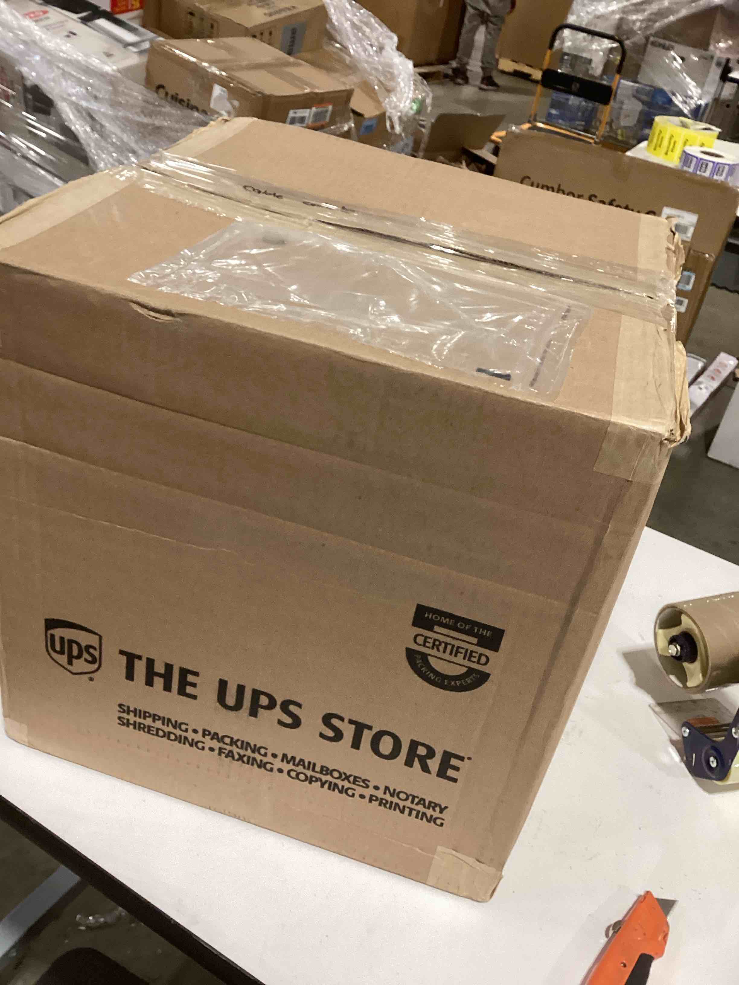 https://s3.amazonaws.com/lotting-images-prod/bidfta/PPE2761324_1757594141484.jpeg