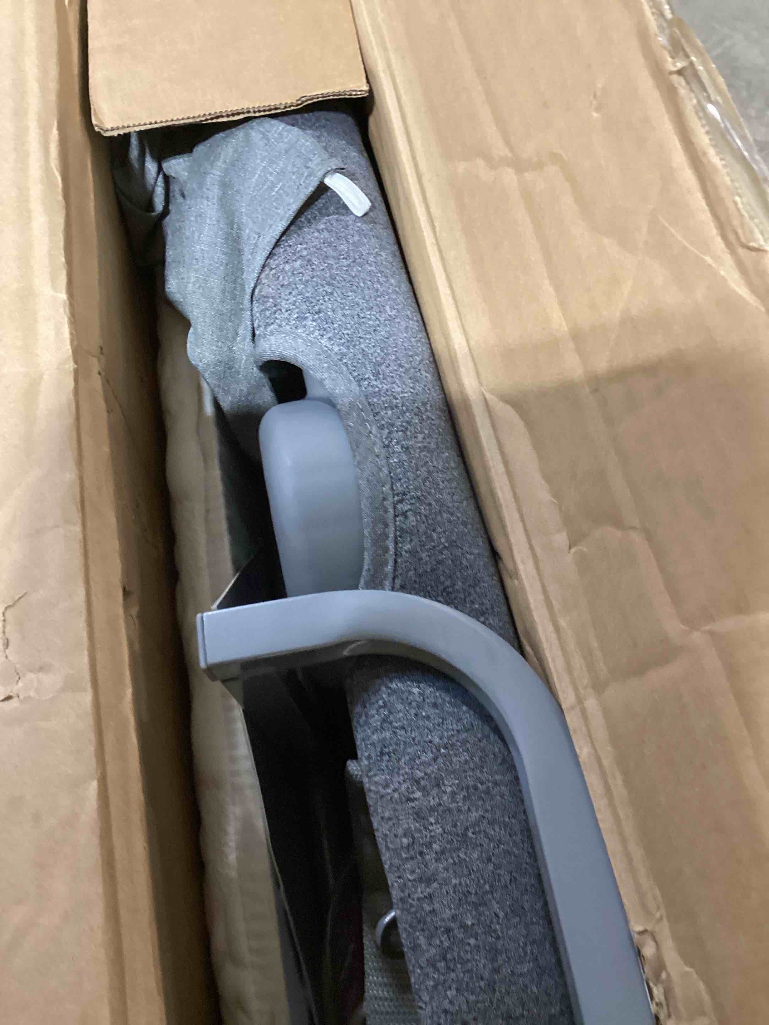 https://s3.amazonaws.com/lotting-images-prod/bidfta/PPE2761558_1757680213007.jpeg