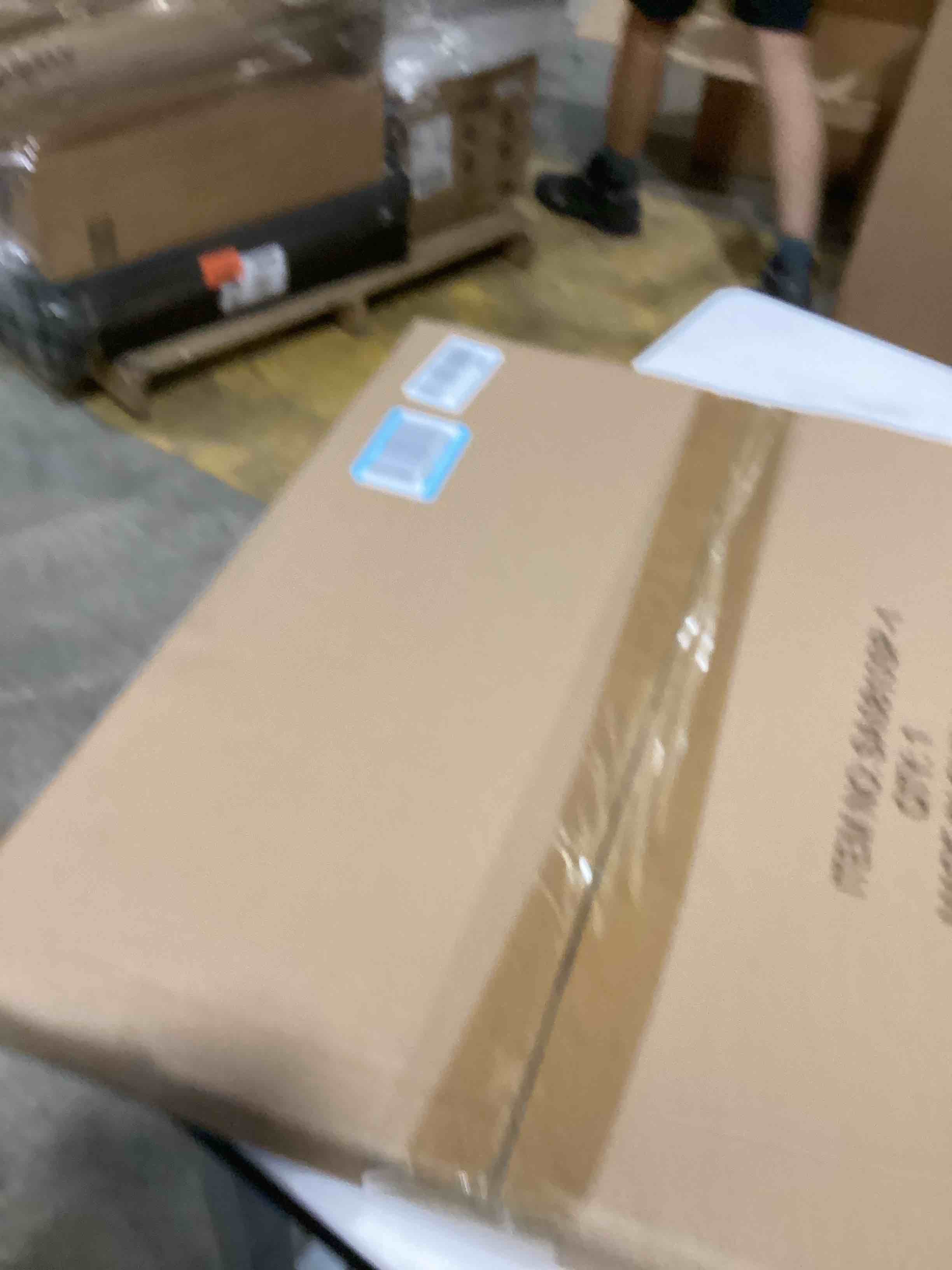 https://s3.amazonaws.com/lotting-images-prod/bidfta/PPE2761573_1757681620810.jpeg