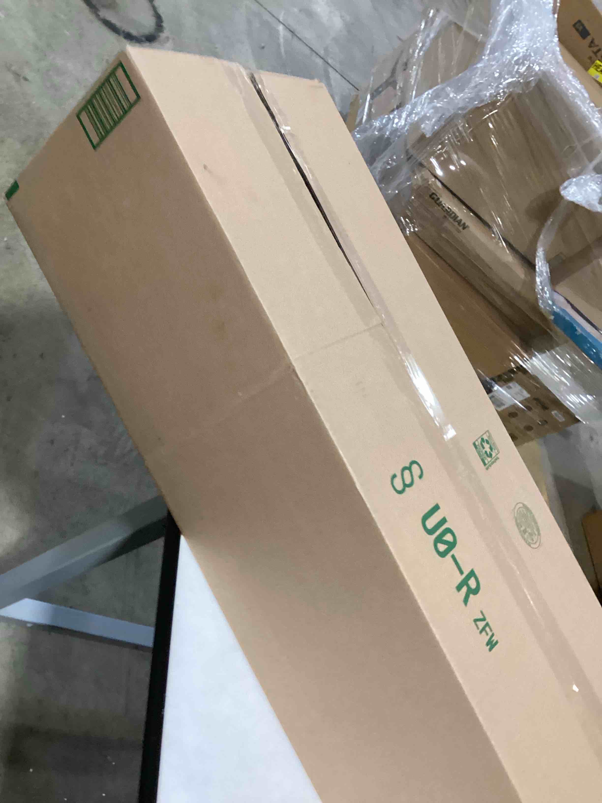 https://s3.amazonaws.com/lotting-images-prod/bidfta/PPE2761593_1757684854620.jpeg