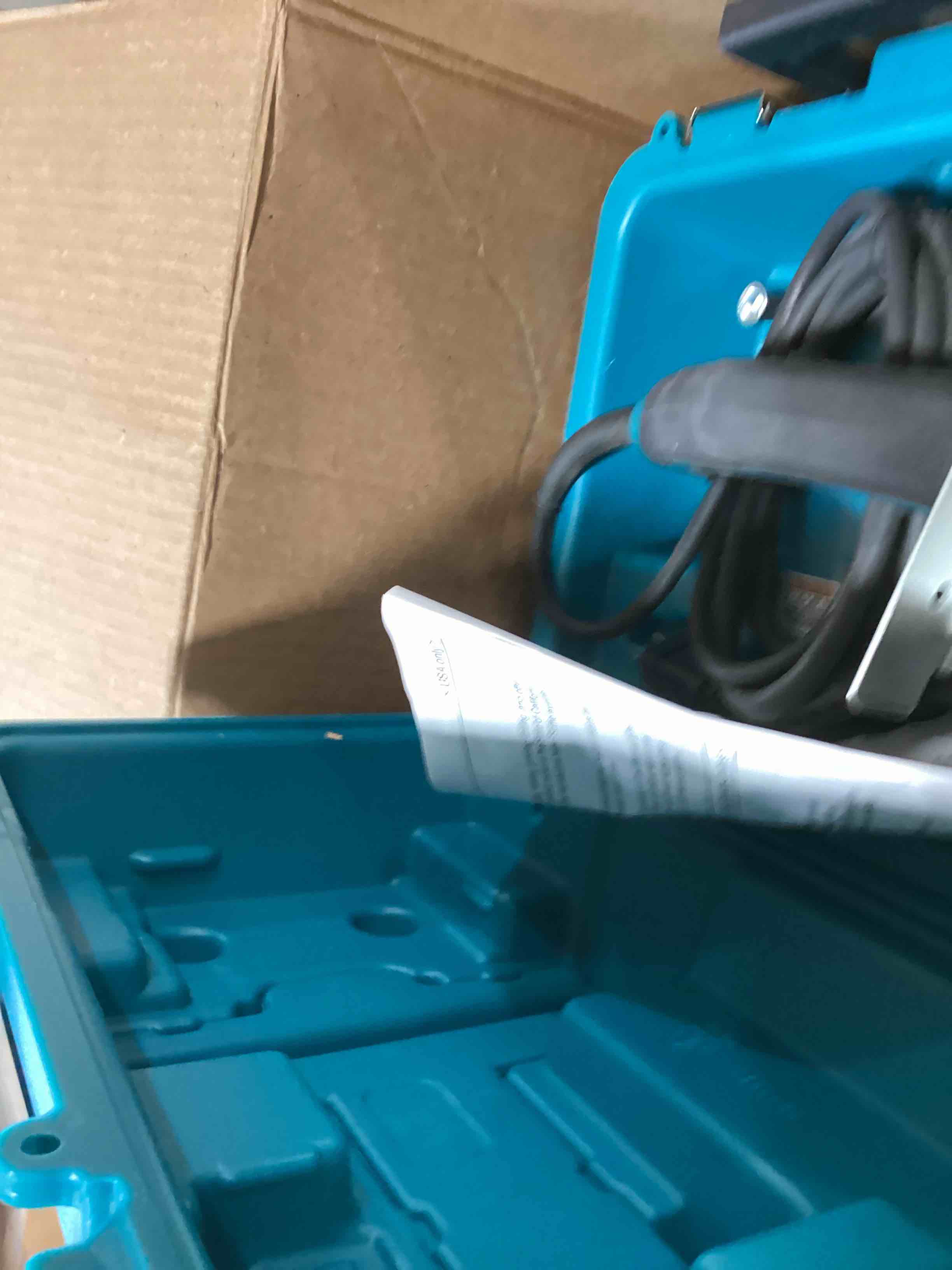 https://s3.amazonaws.com/lotting-images-prod/bidfta/PPE2761629_1757687737733.jpeg